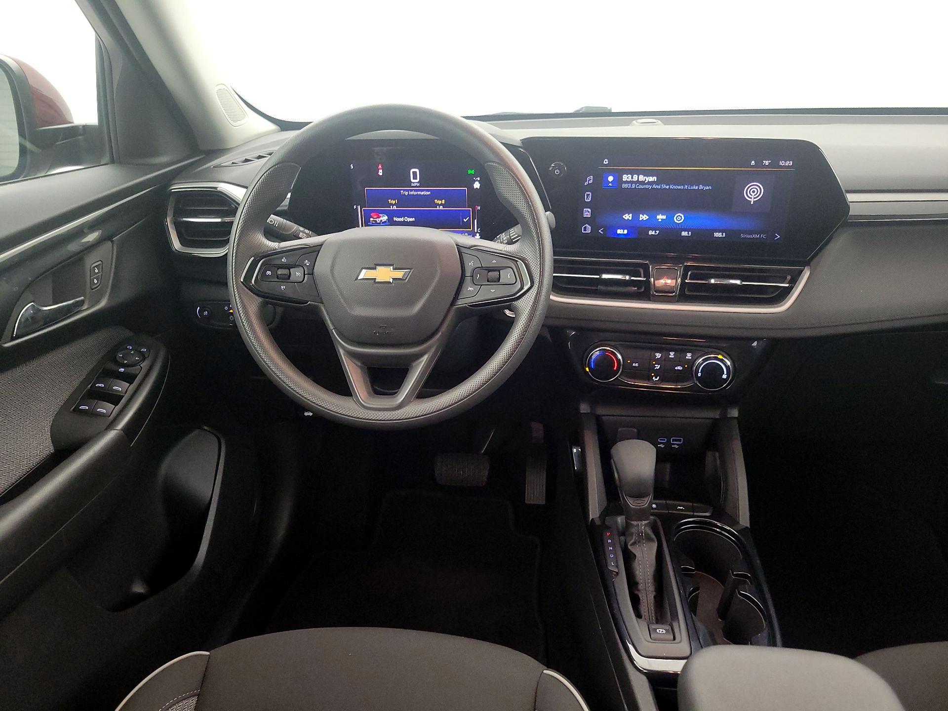 Thumbnail: 2025 Chevrolet TrailBlazer - 10