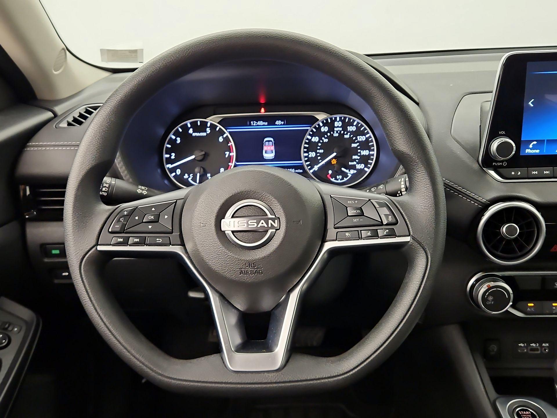 Thumbnail: 2025 Nissan Sentra - 10