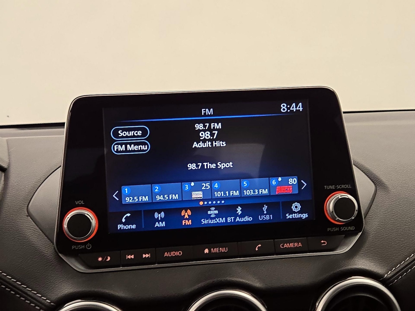 2025 Nissan Sentra SV - Photo 16