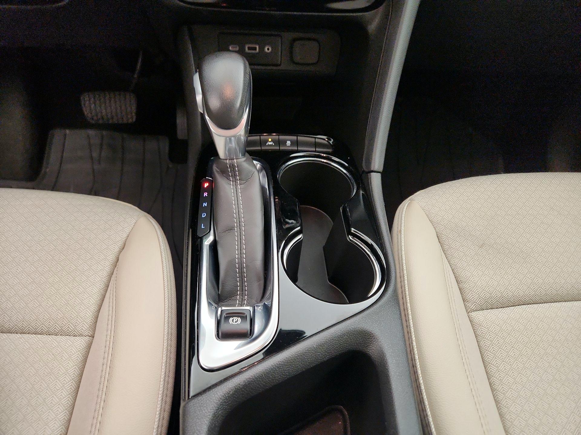 Thumbnail: 2023 Buick Encore GX - 18