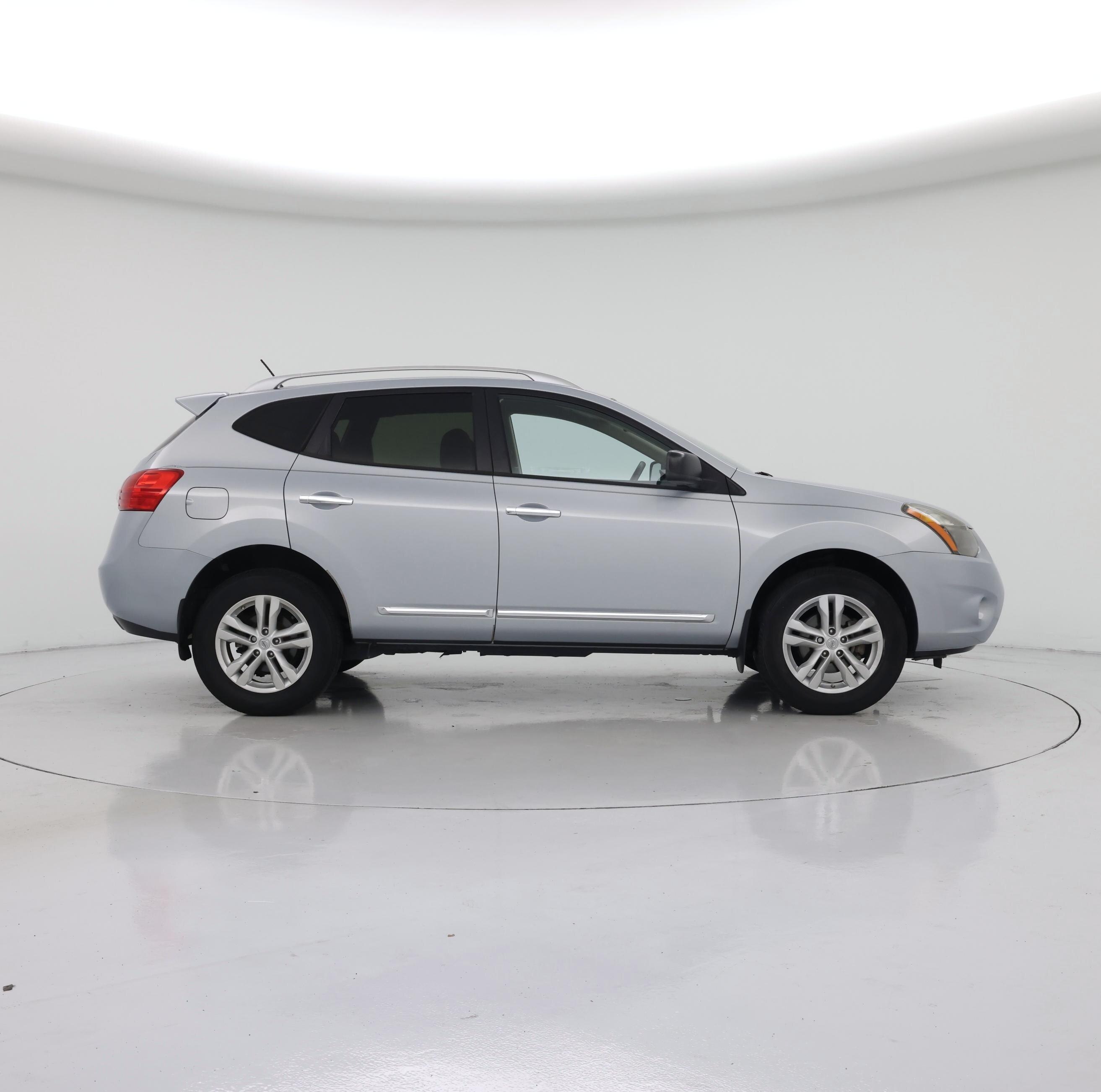 Thumbnail: 2015 Nissan Rogue - 7