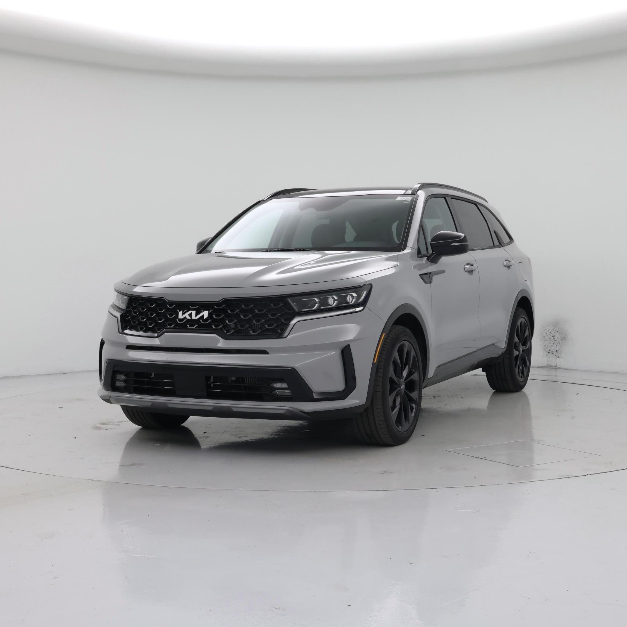 Thumbnail: 2023 Kia Sorento - 4