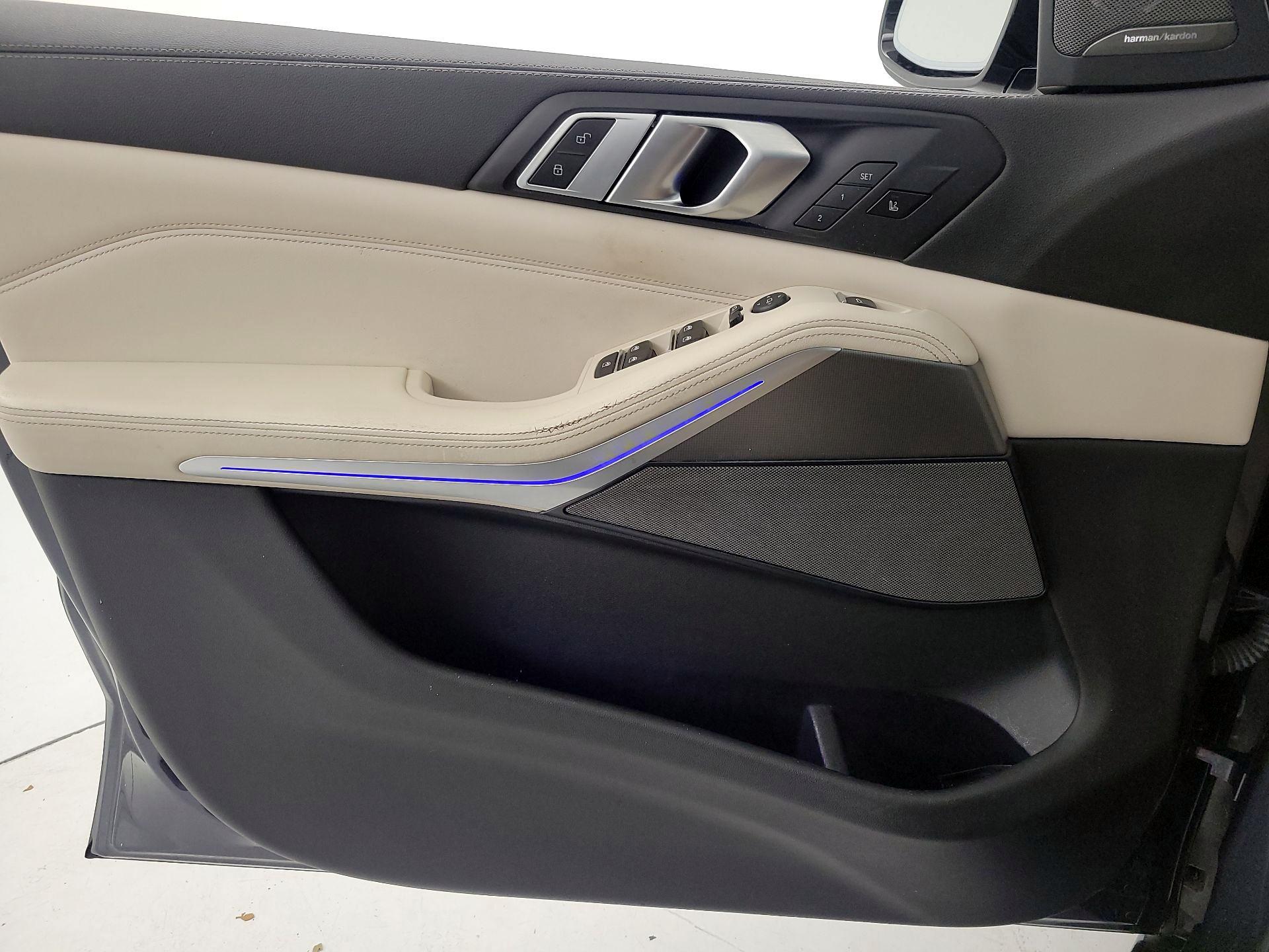 Thumbnail: 2020 BMW X5 - 12