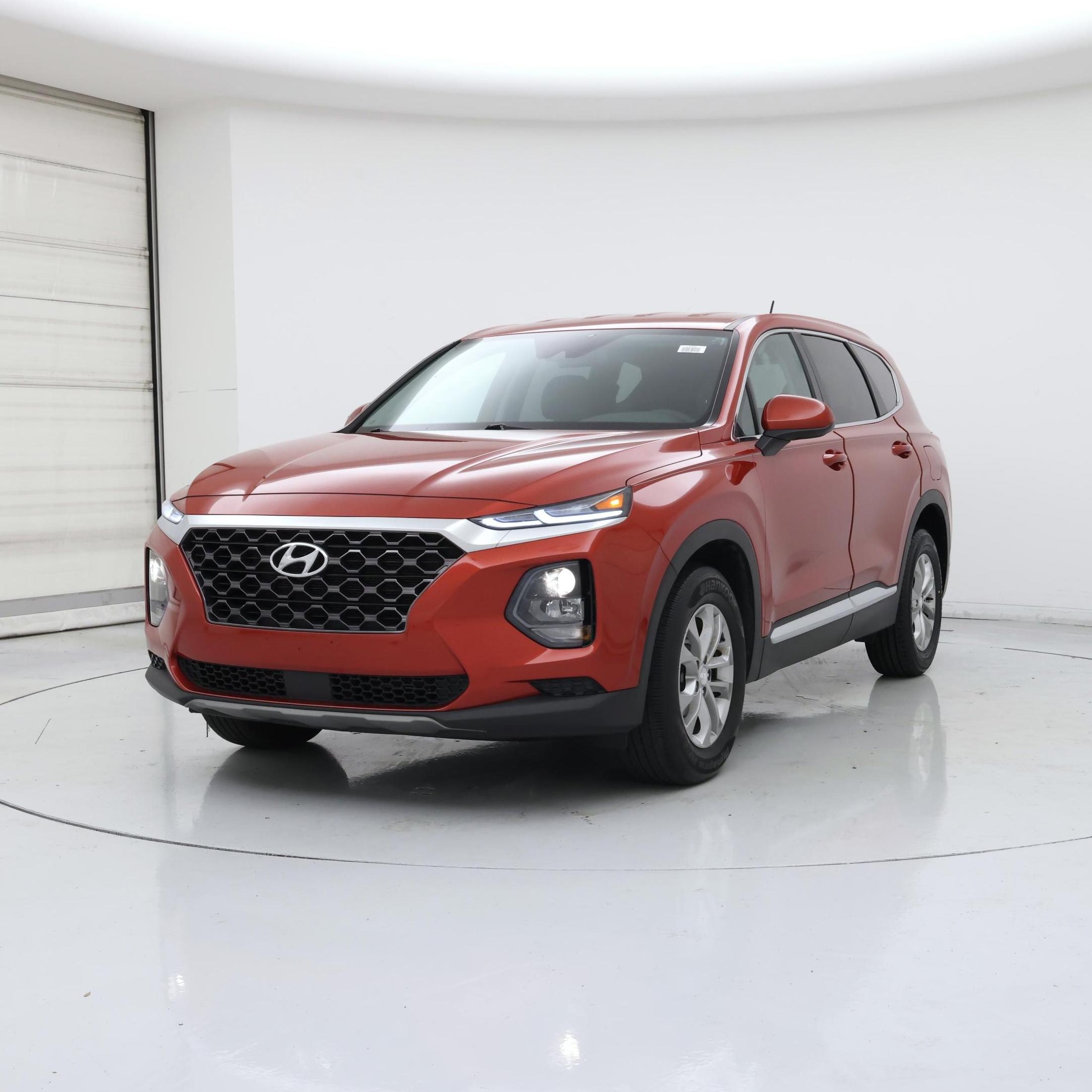 Thumbnail: 2020 Hyundai Santa Fe - 4