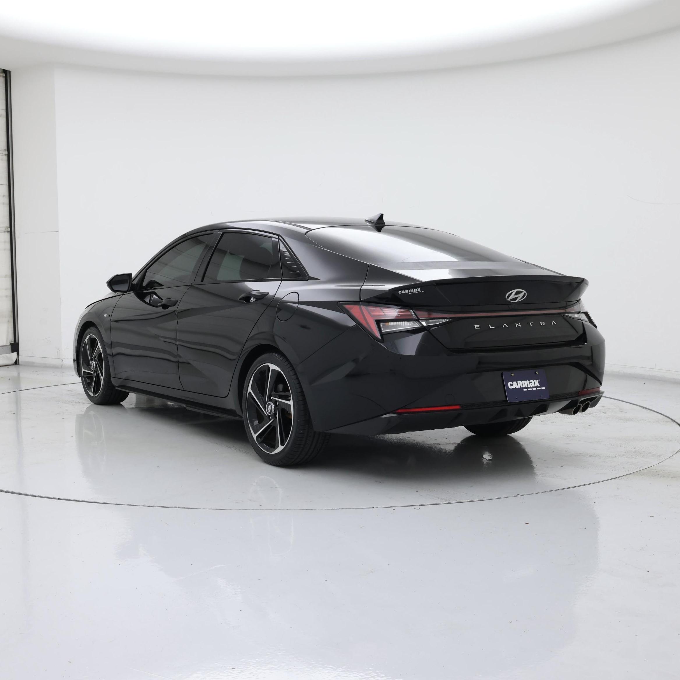 Thumbnail: 2022 Hyundai Elantra - 2