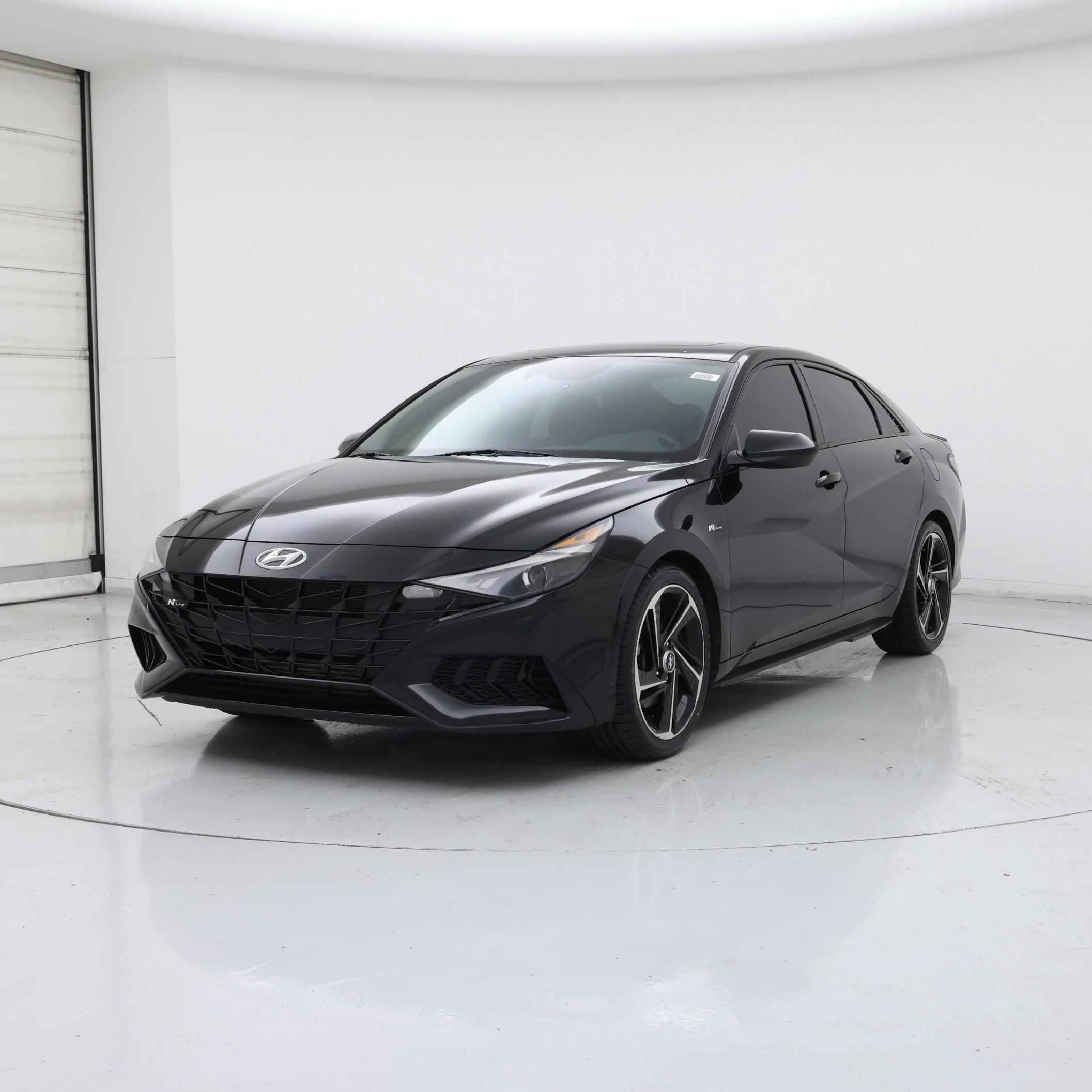 Thumbnail: 2022 Hyundai Elantra - 4