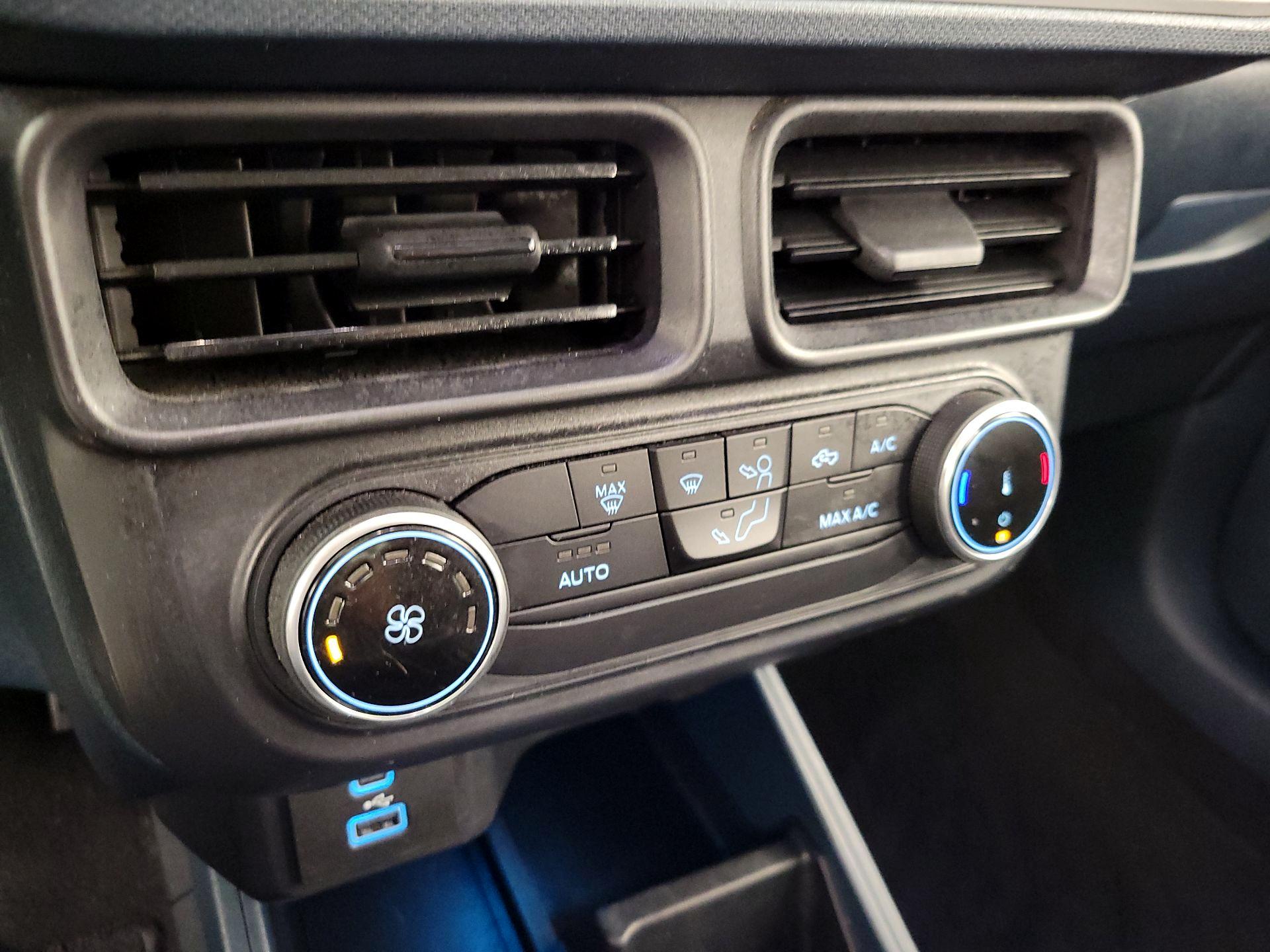 Thumbnail: 2022 Ford Maverick - 16