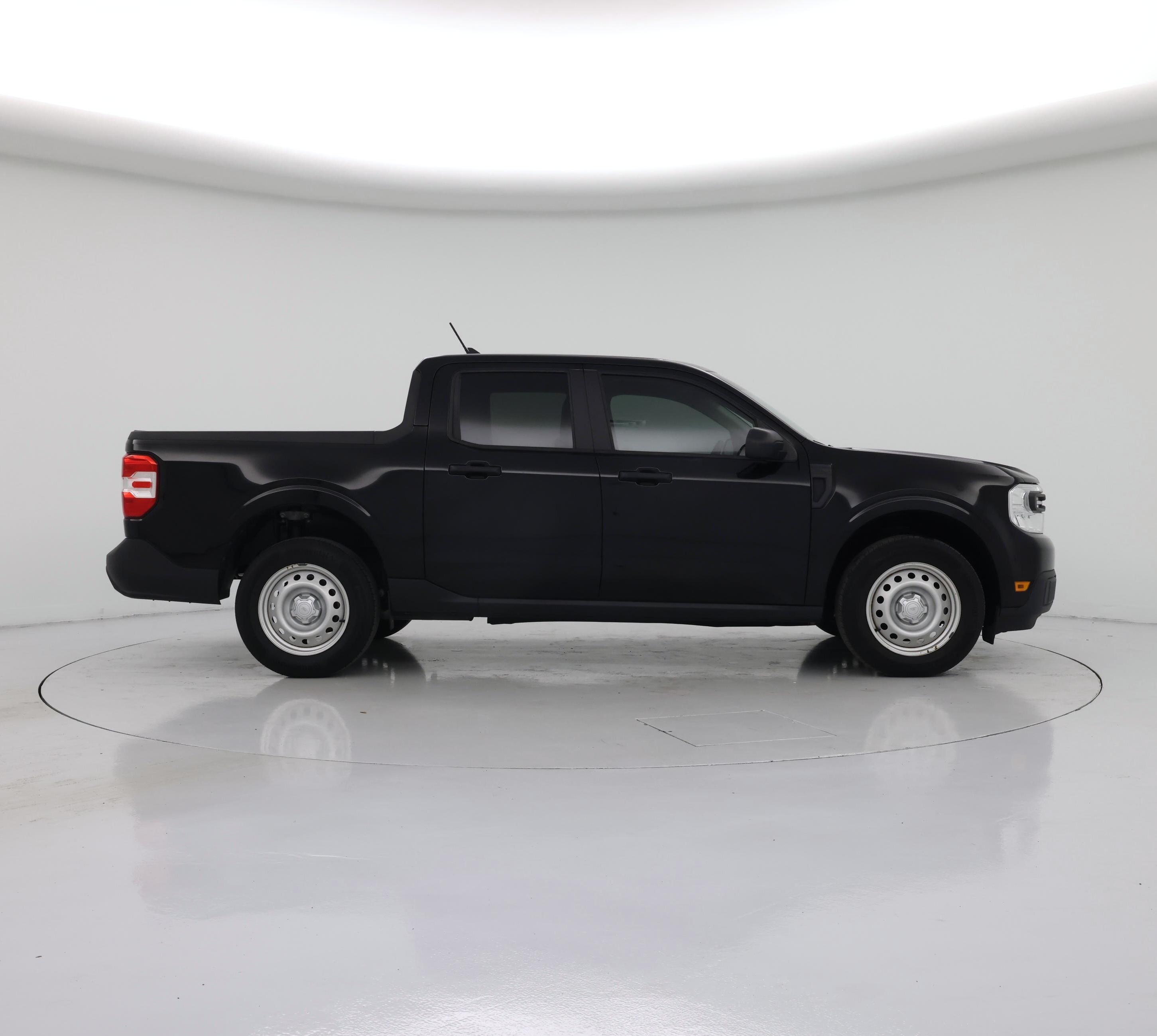 Thumbnail: 2022 Ford Maverick - 7