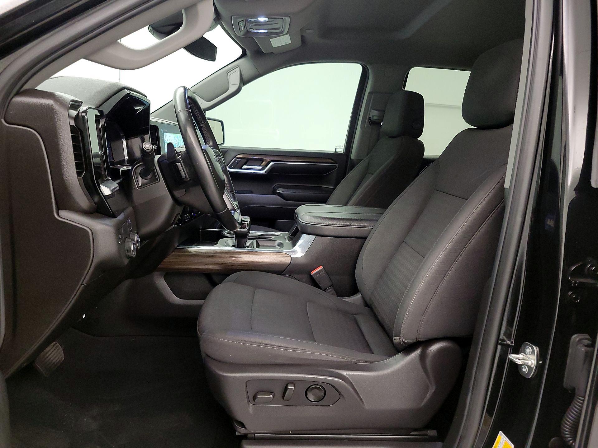 Thumbnail: 2024 Chevrolet Silverado 1500 - 11