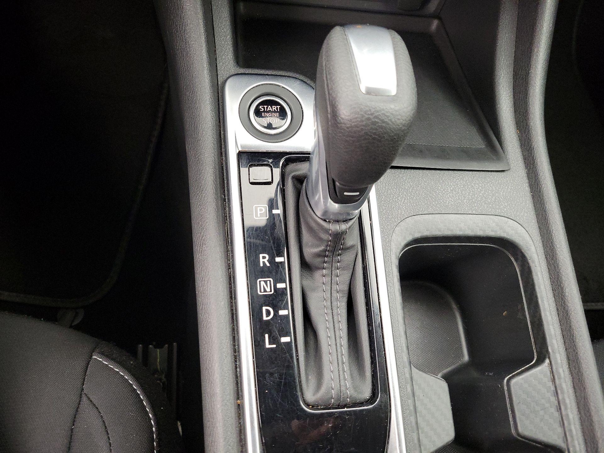 Thumbnail: 2024 Nissan Sentra - 17