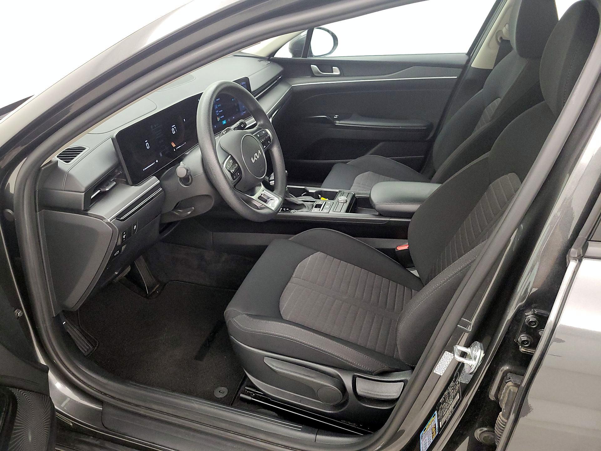 Thumbnail: 2025 Kia K5 - 11