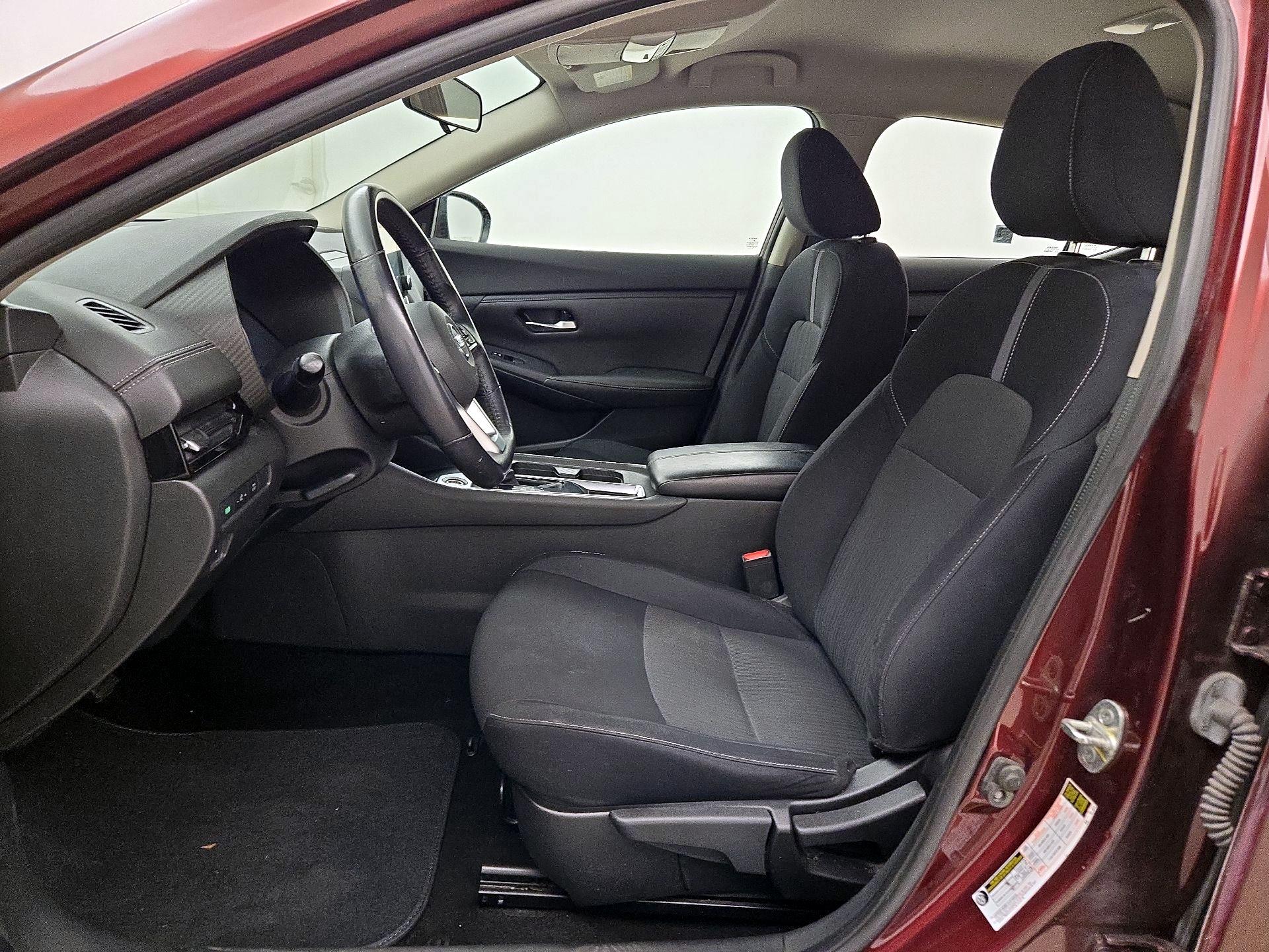 Thumbnail: 2020 Nissan Sentra - 11