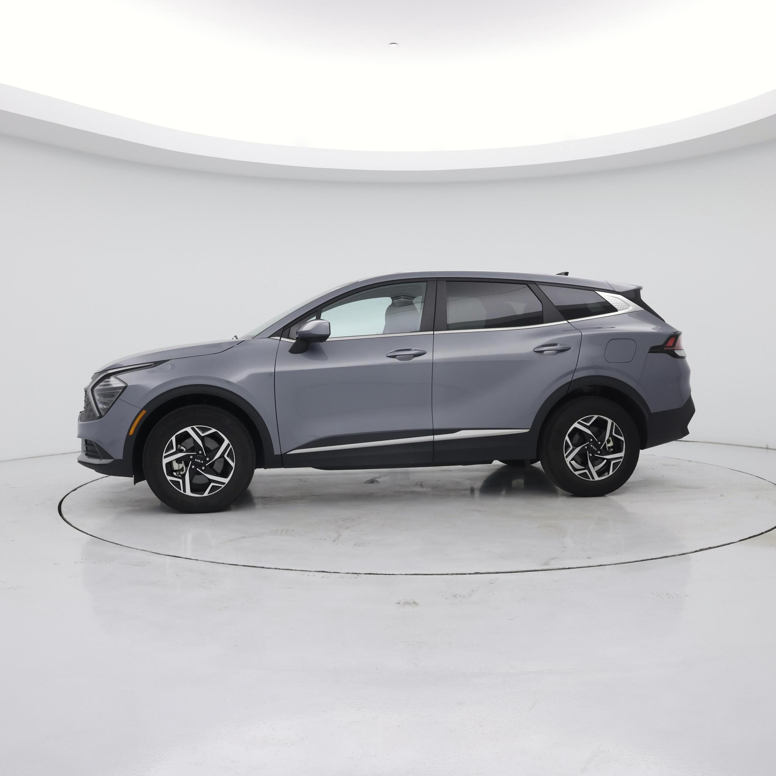 Thumbnail: 2025 Kia Sportage - 3