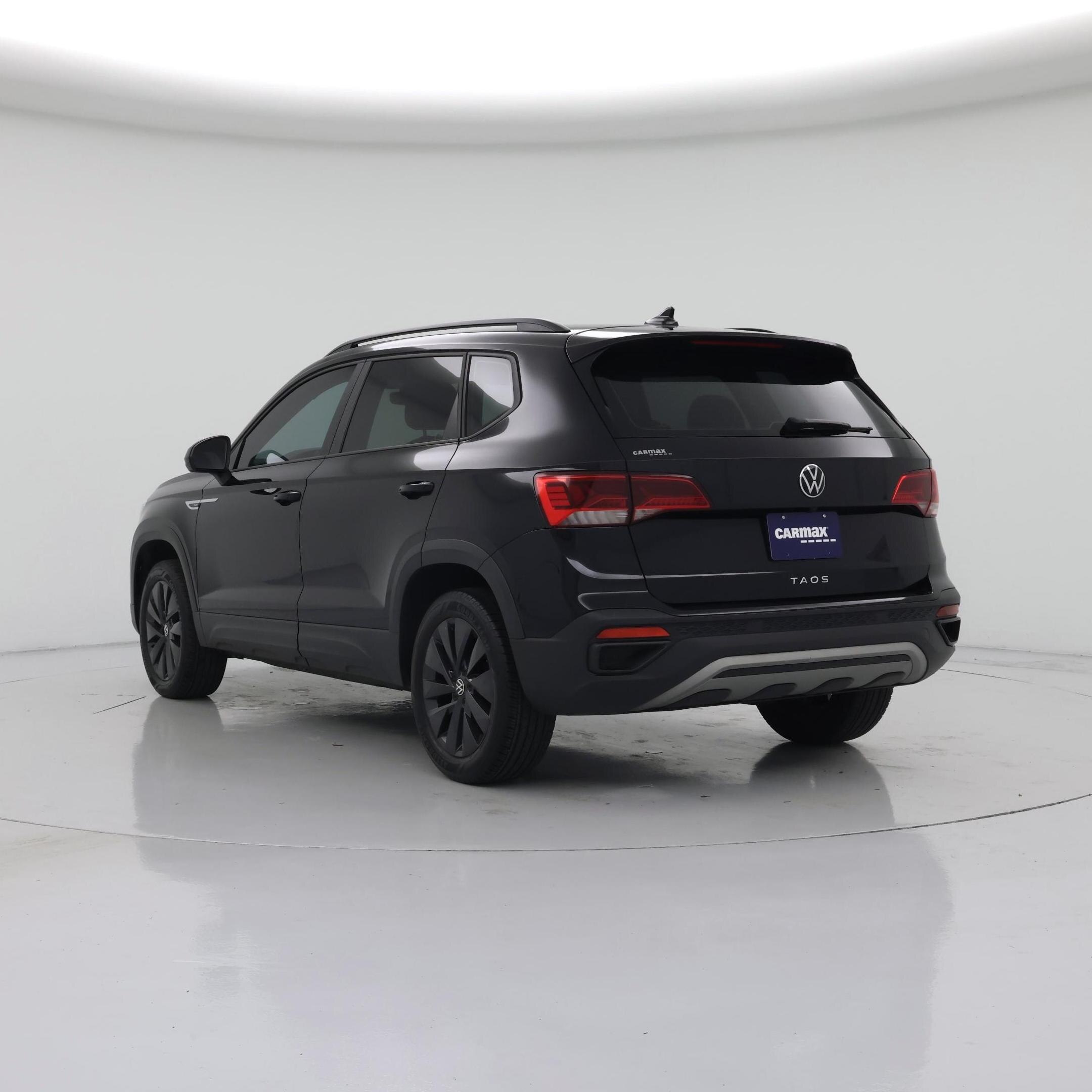 Thumbnail: 2023 Volkswagen Taos - 2