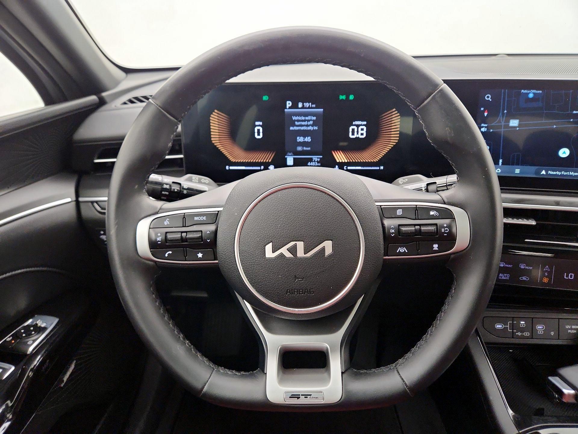 Thumbnail: 2025 Kia K5 - 10