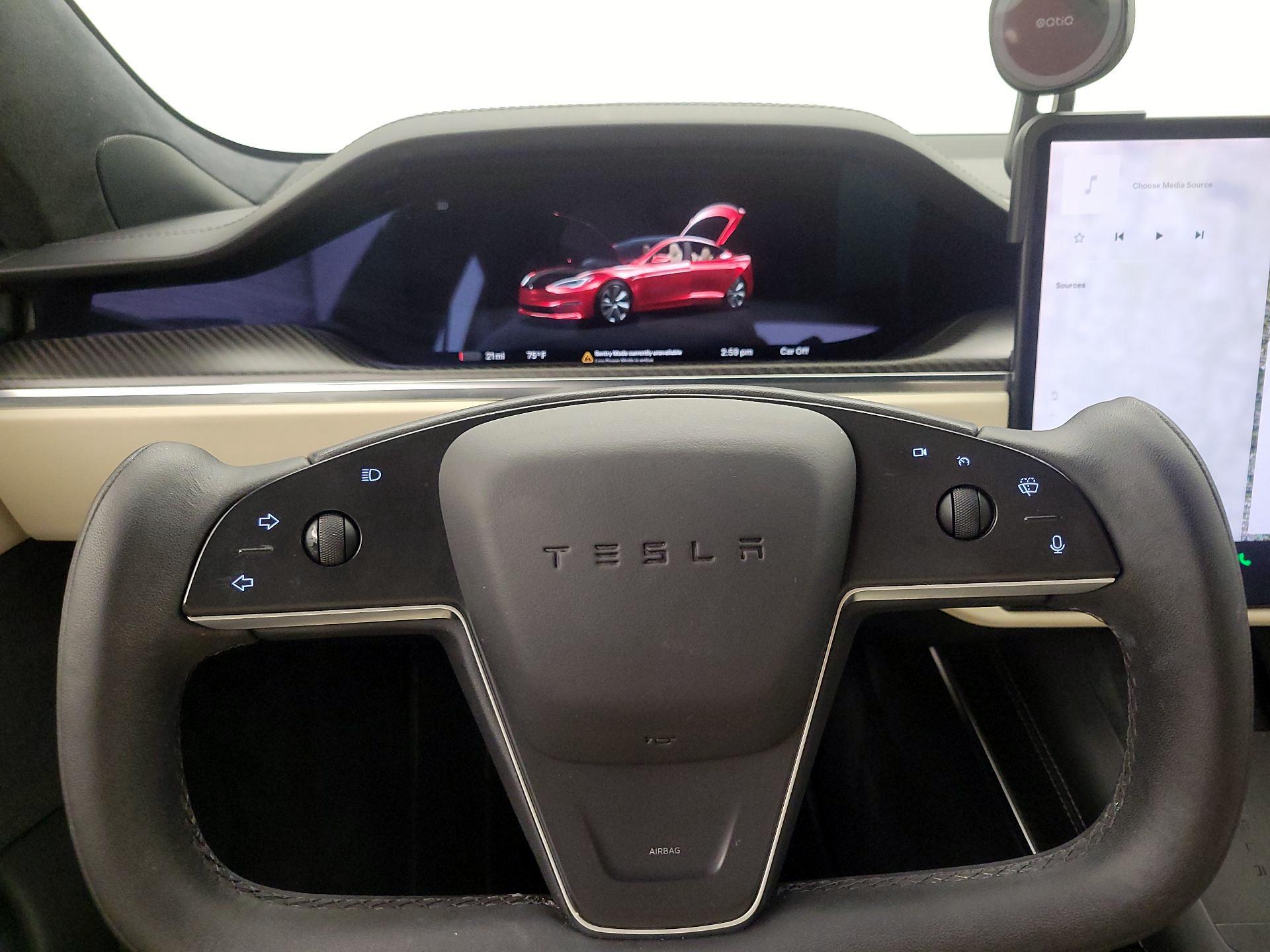 Thumbnail: 2022 Tesla Model S - 10