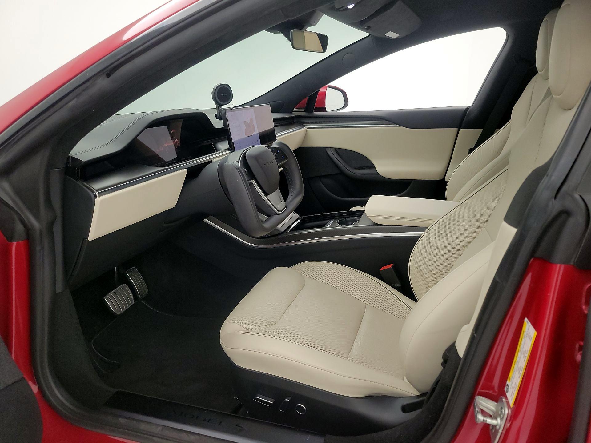 Thumbnail: 2022 Tesla Model S - 11