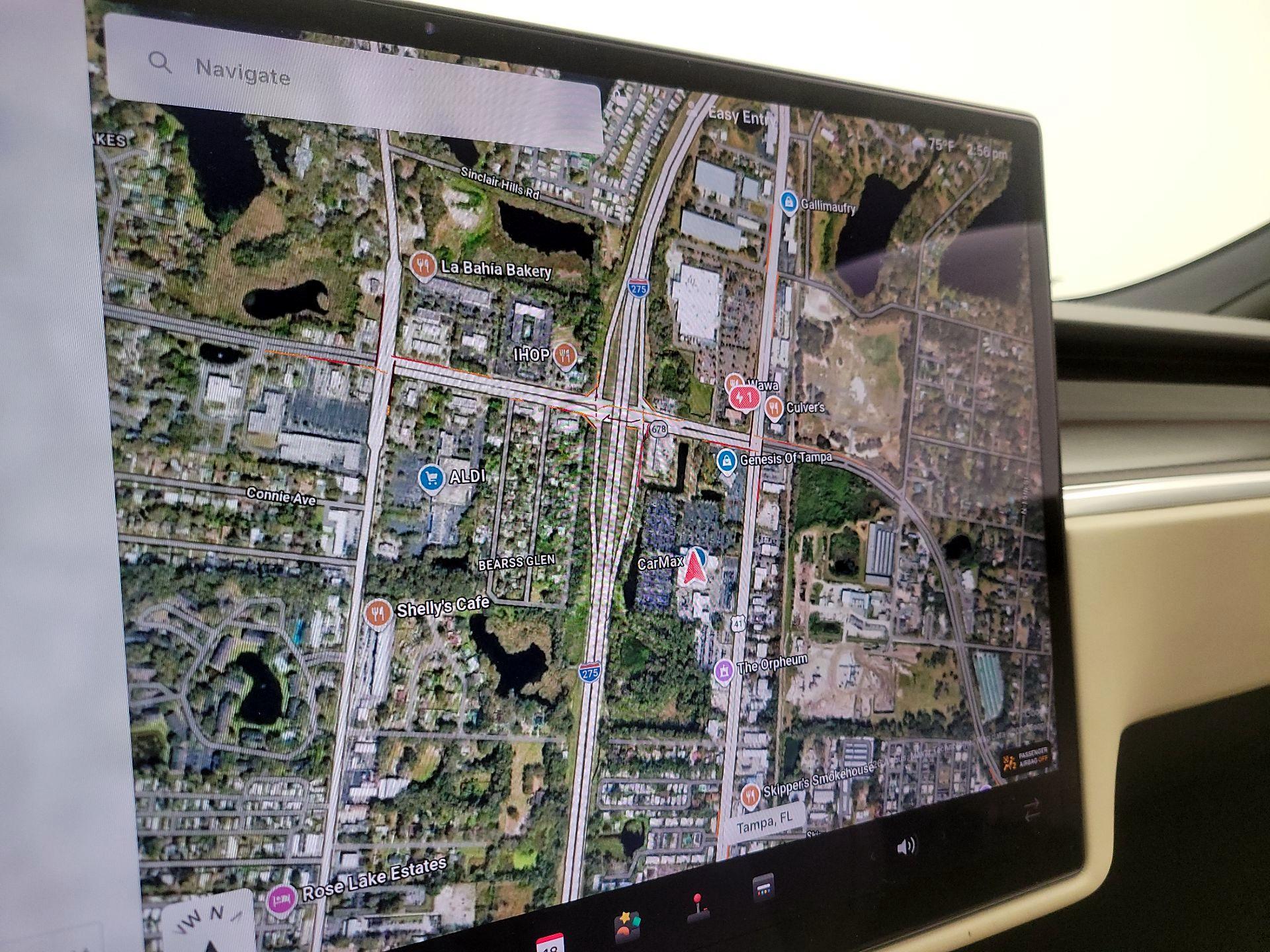 Thumbnail: 2022 Tesla Model S - 13