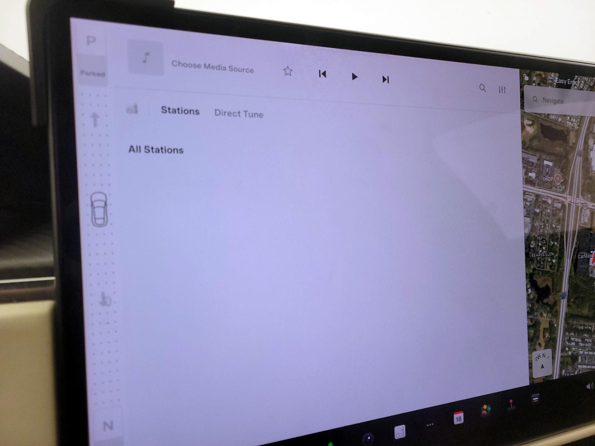 Thumbnail: 2022 Tesla Model S - 15