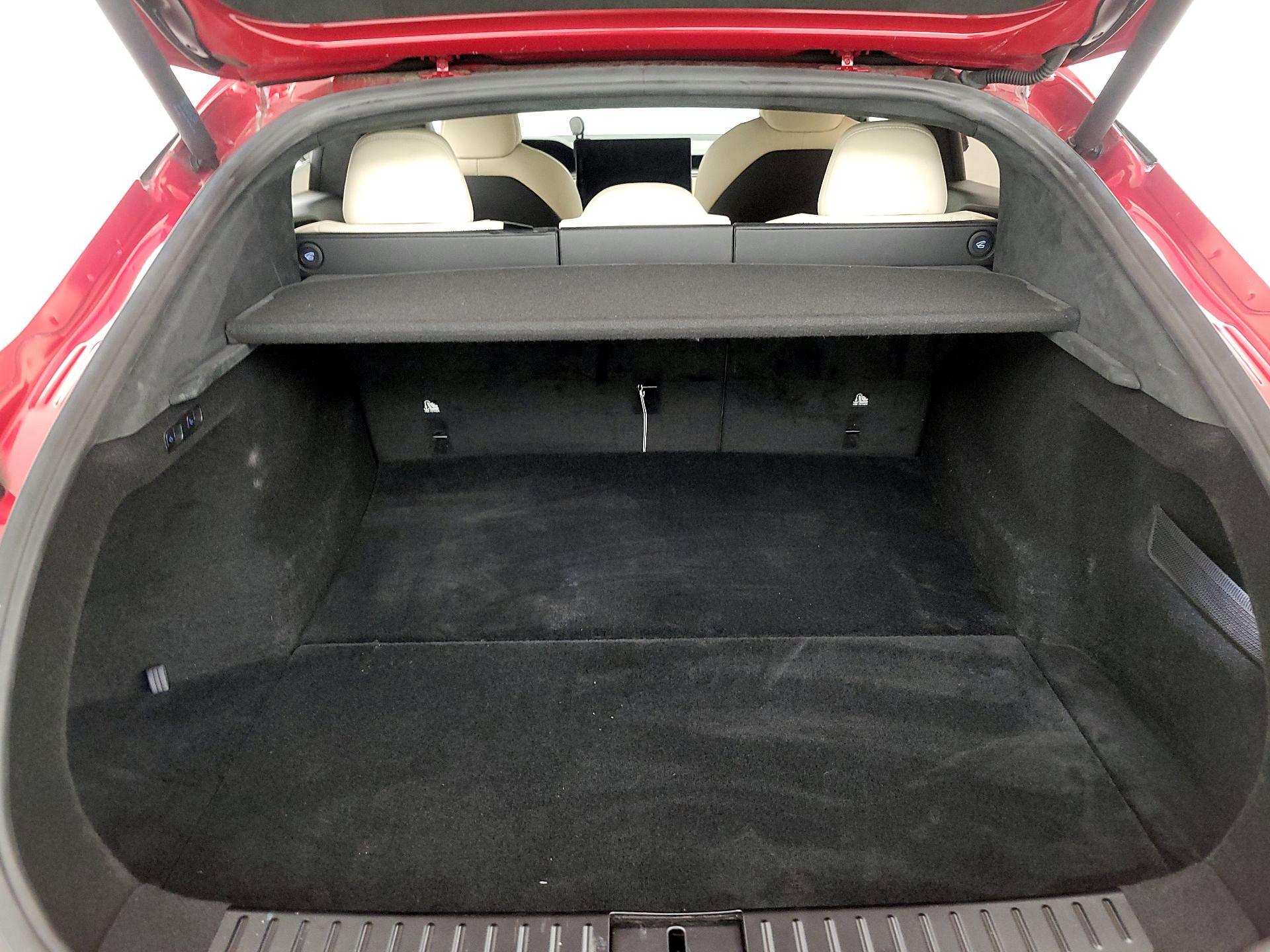 Thumbnail: 2022 Tesla Model S - 19