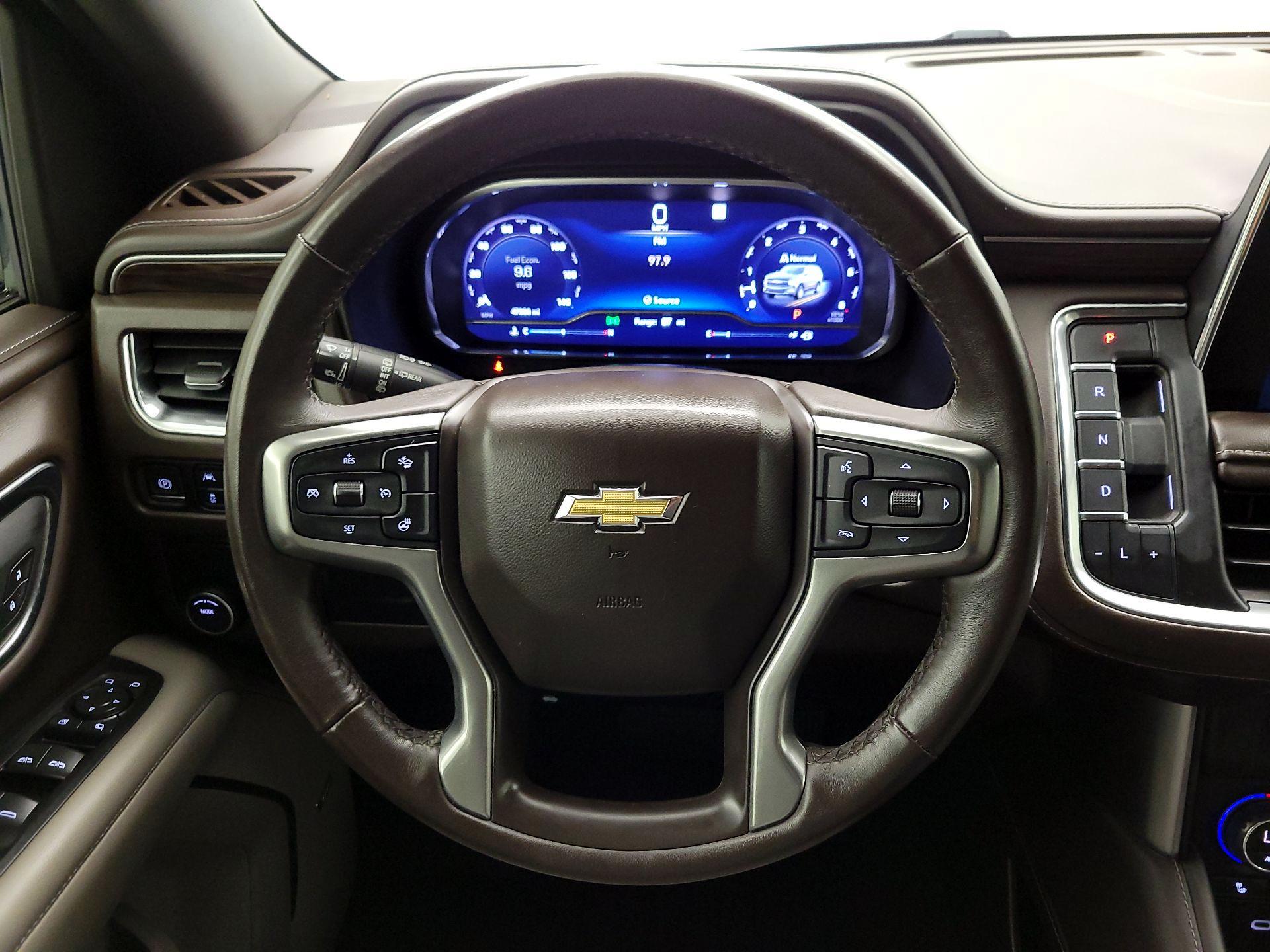 Thumbnail: 2022 Chevrolet Suburban - 10