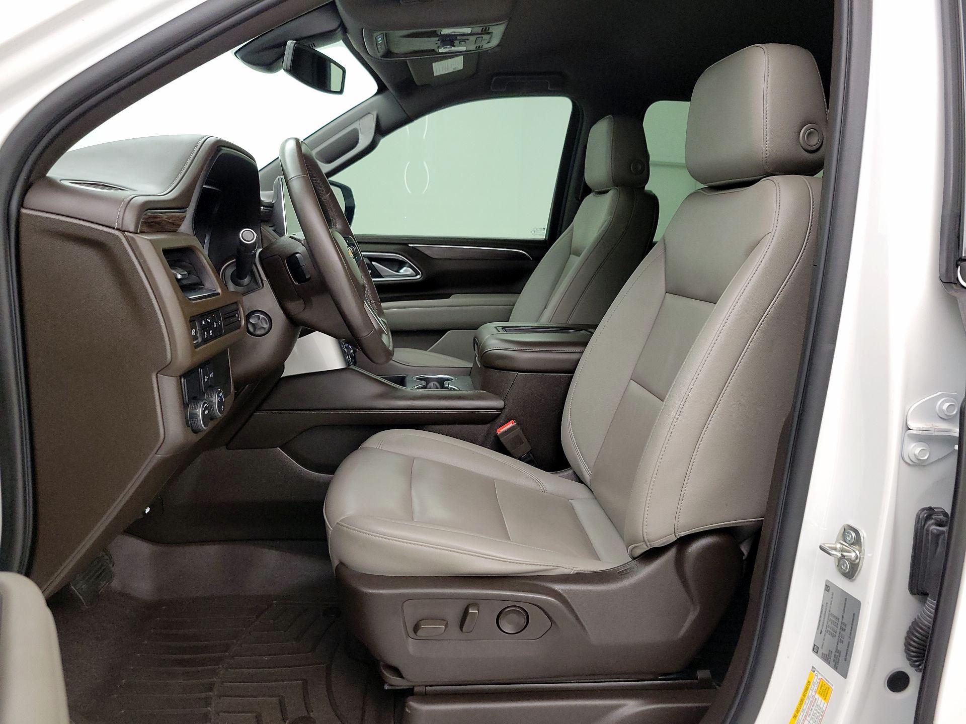 Thumbnail: 2022 Chevrolet Suburban - 11