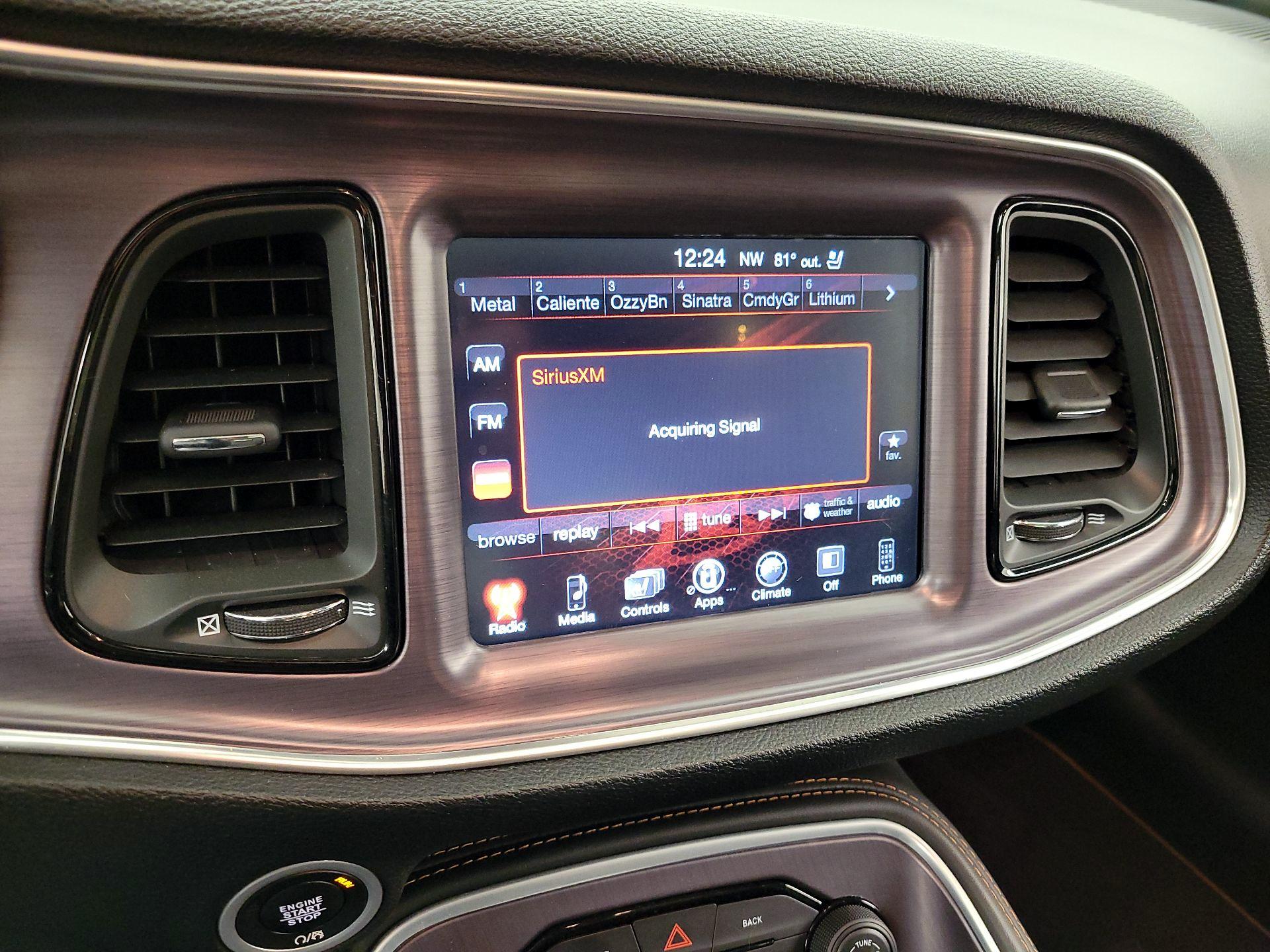 Thumbnail: 2016 Dodge Challenger - 15