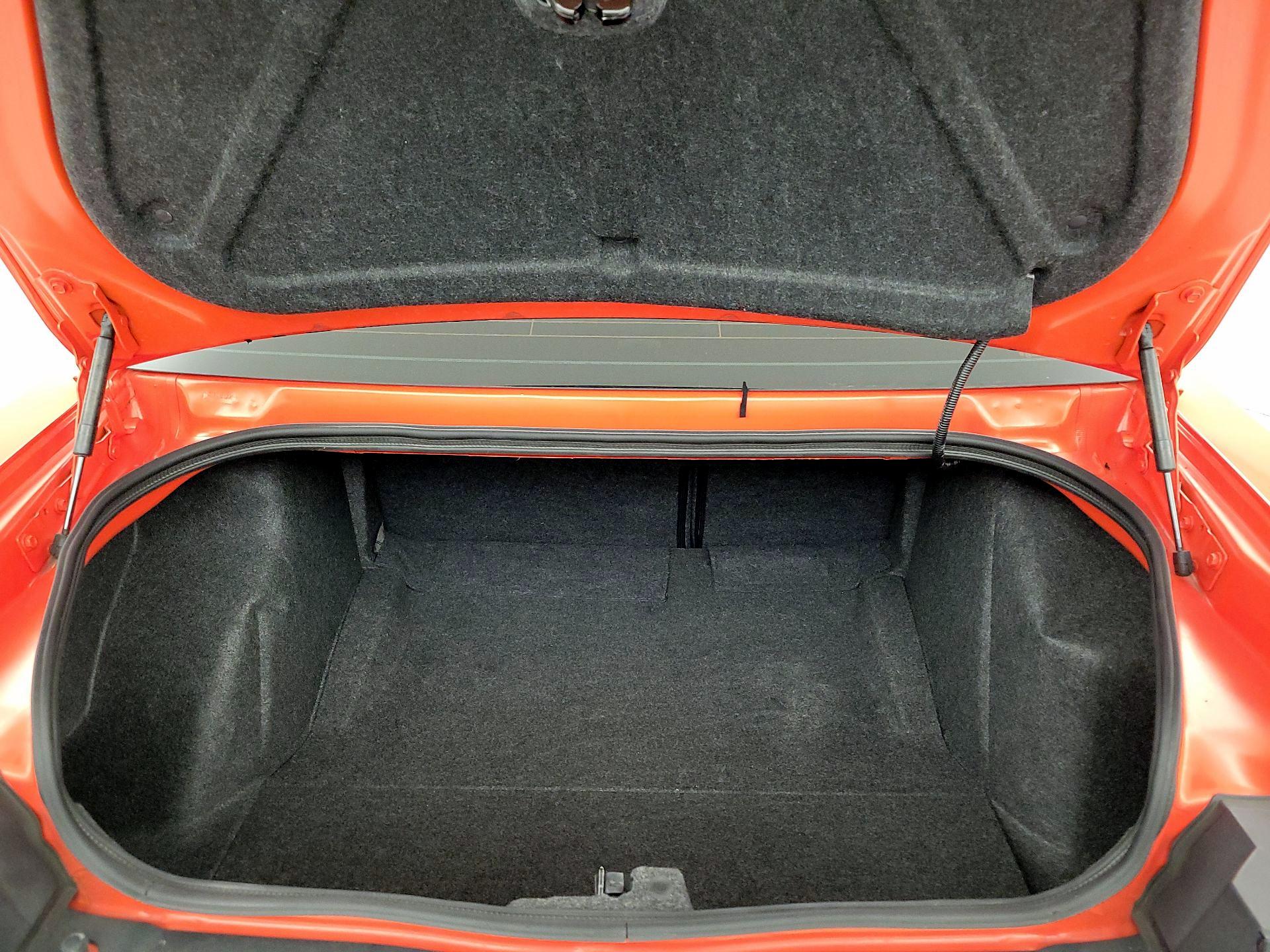 Thumbnail: 2016 Dodge Challenger - 20