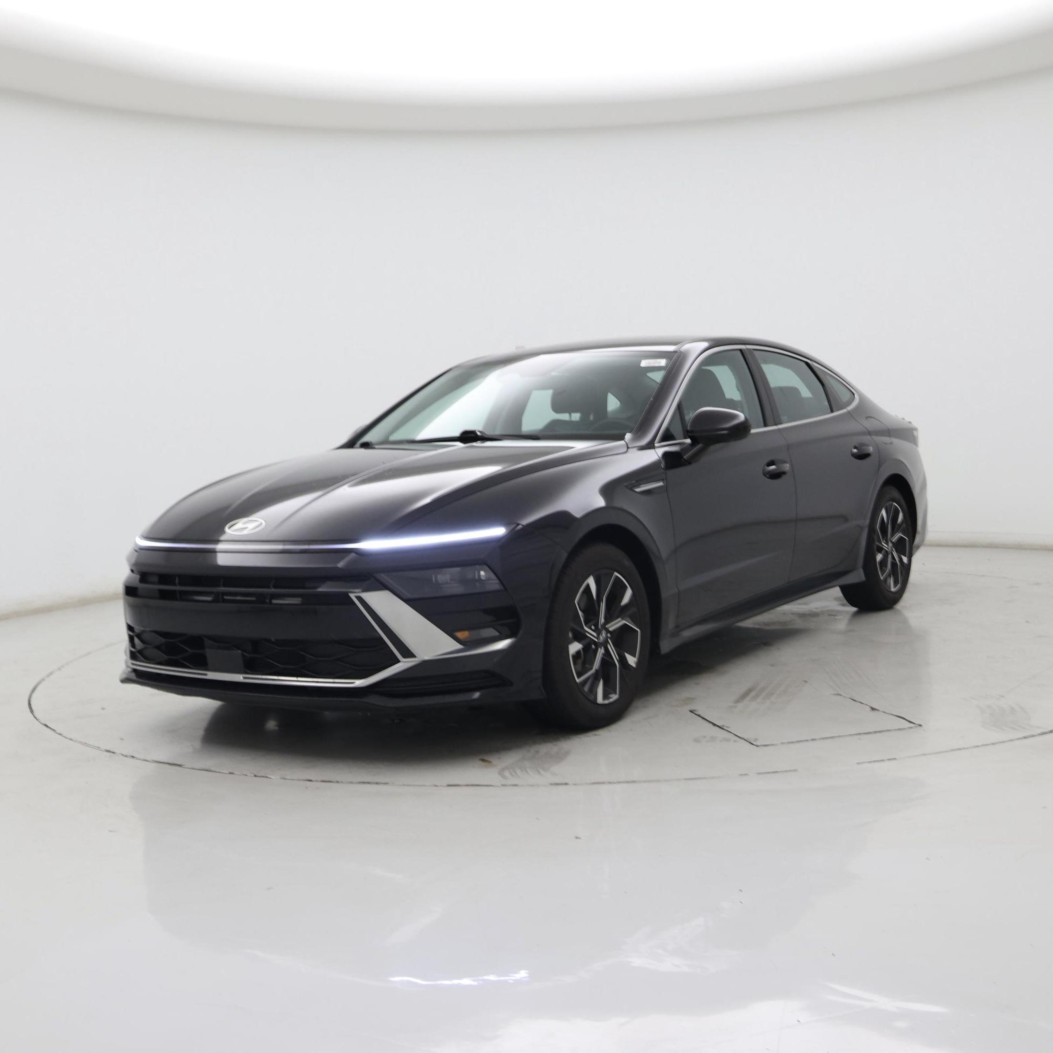 Thumbnail: 2025 Hyundai Sonata - 4