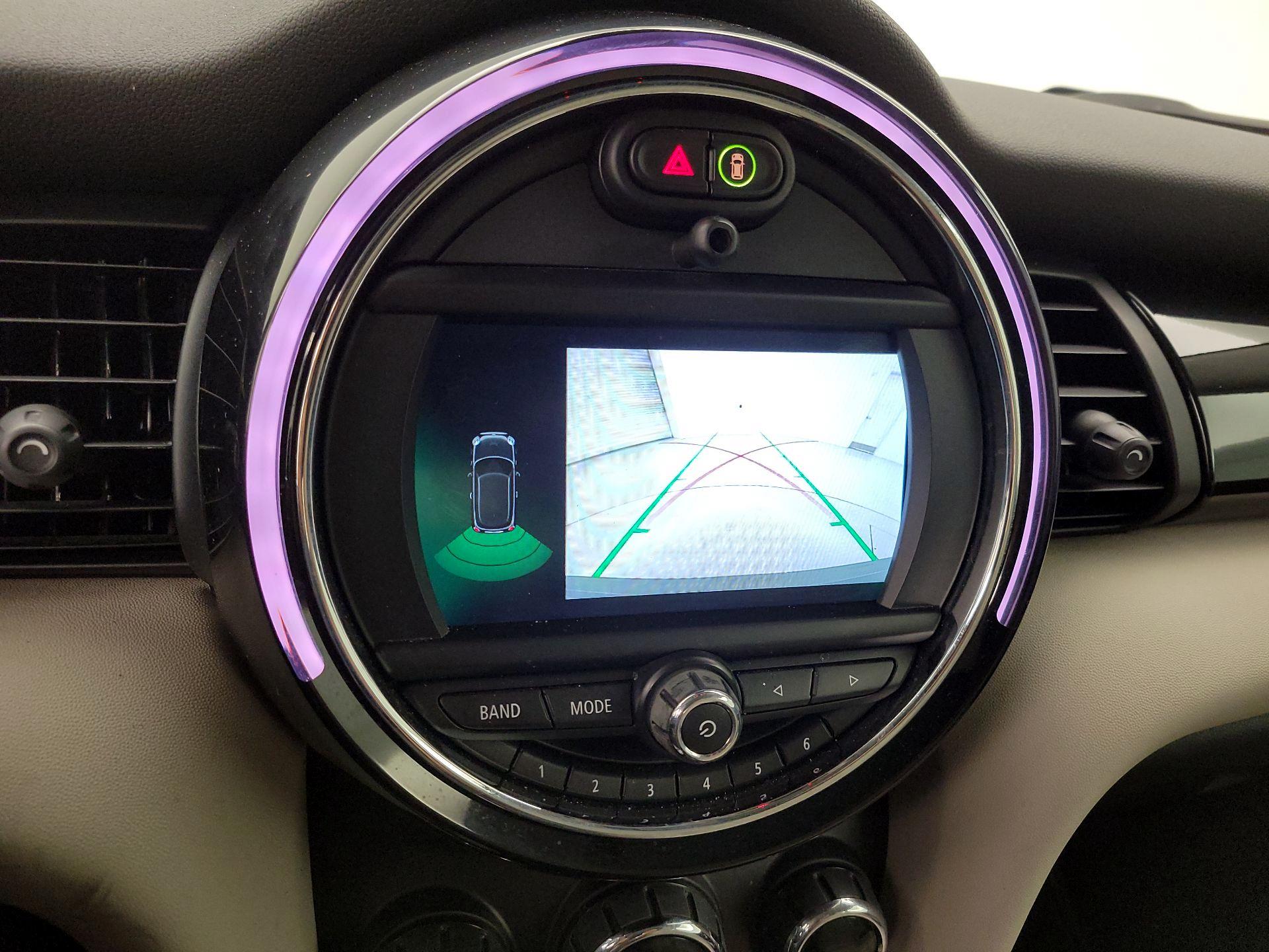 Thumbnail: 2020 MINI Cooper Hardtop - 14