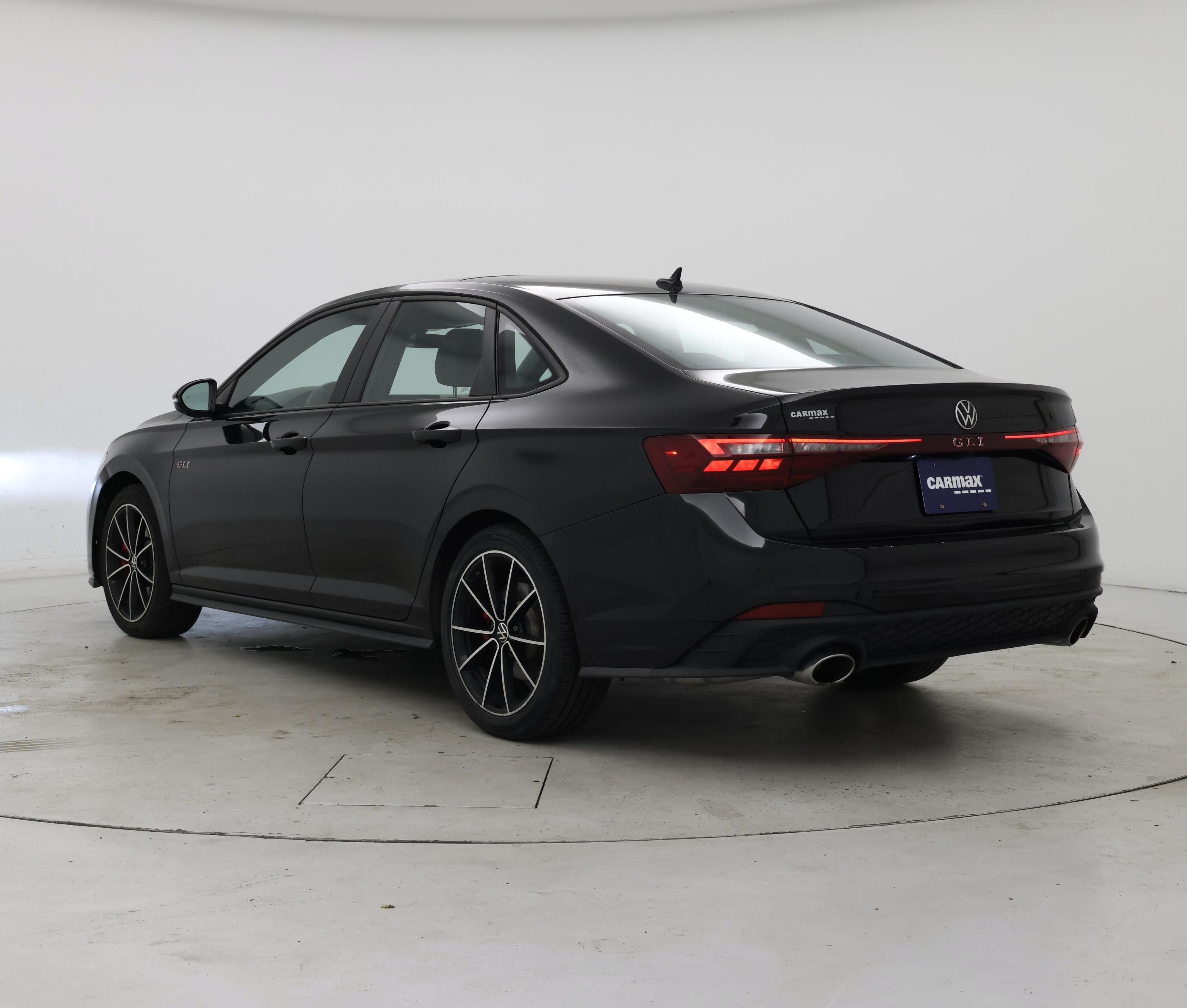 Thumbnail: 2025 Volkswagen Jetta - 2