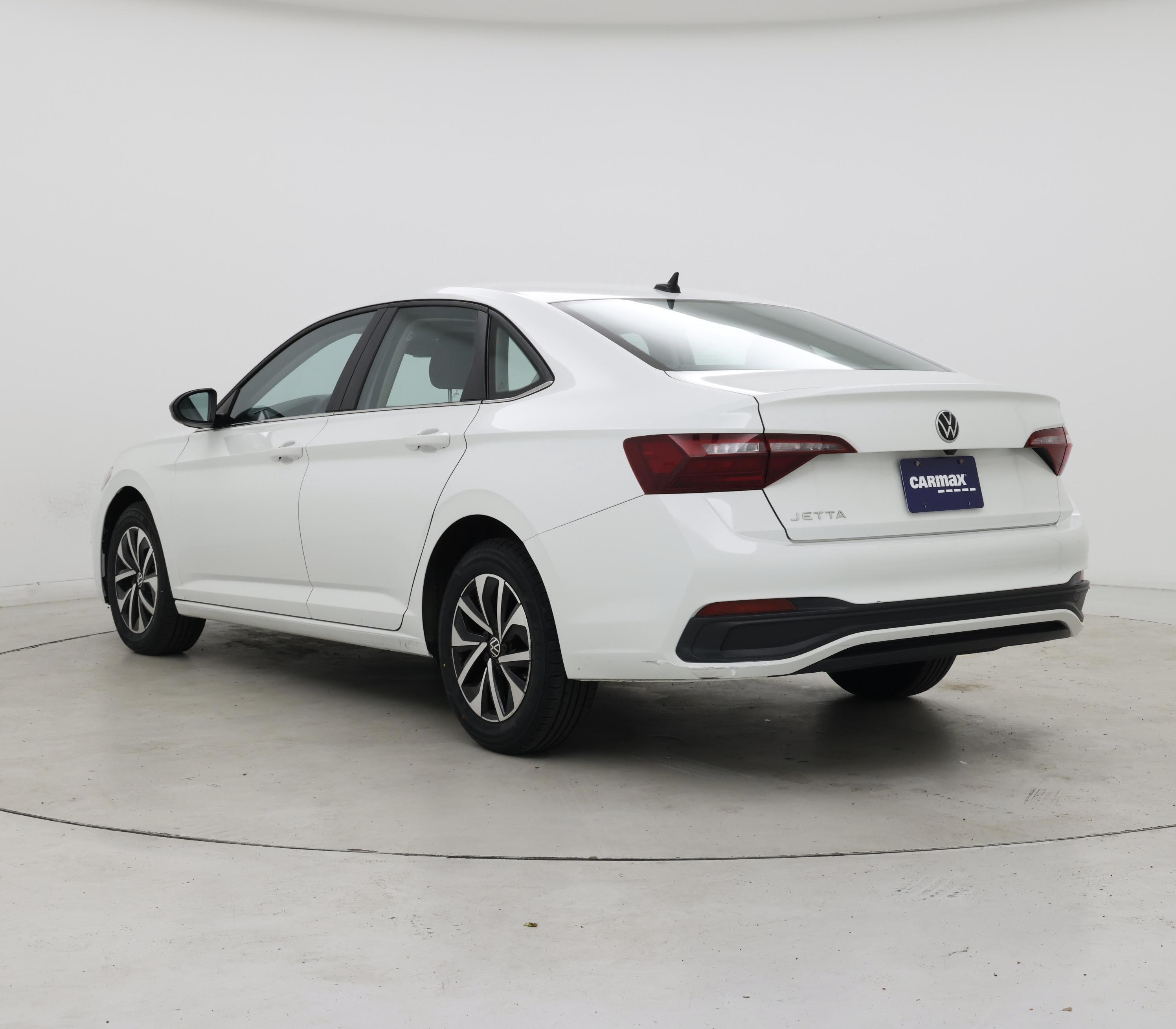 Thumbnail: 2024 Volkswagen Jetta - 2