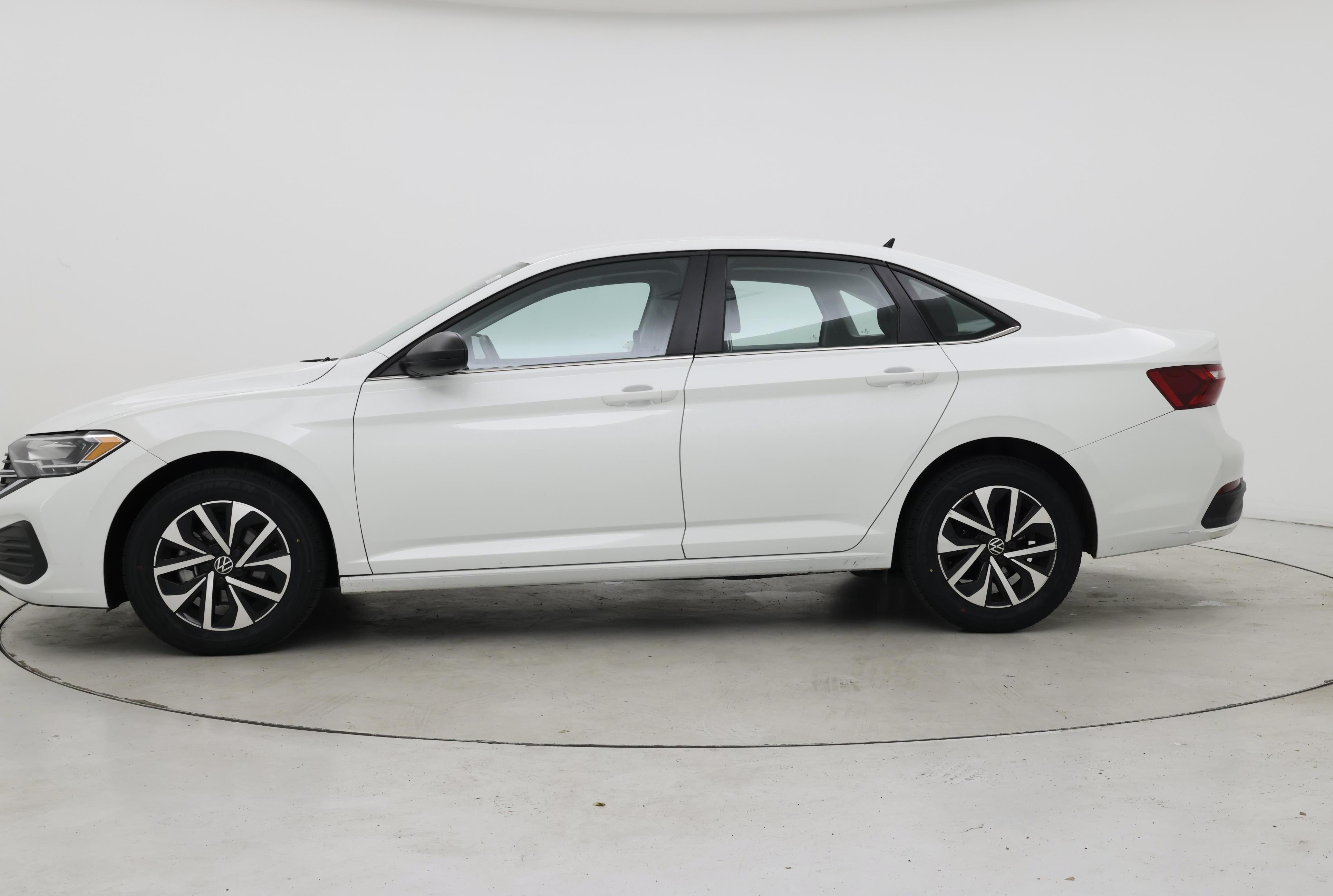 Thumbnail: 2024 Volkswagen Jetta - 3