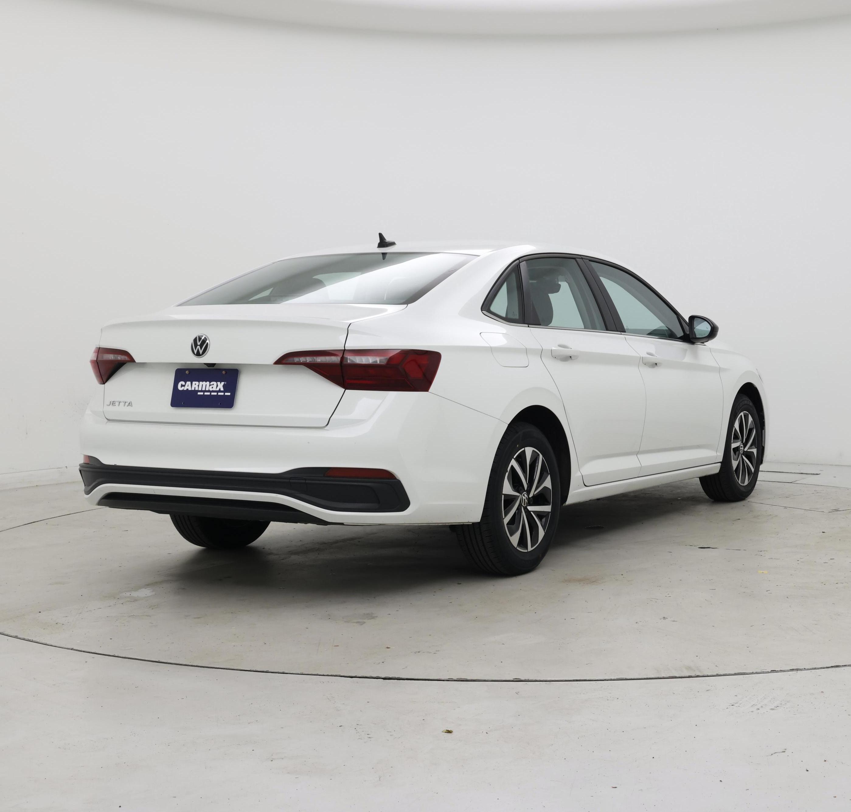 Thumbnail: 2024 Volkswagen Jetta - 8