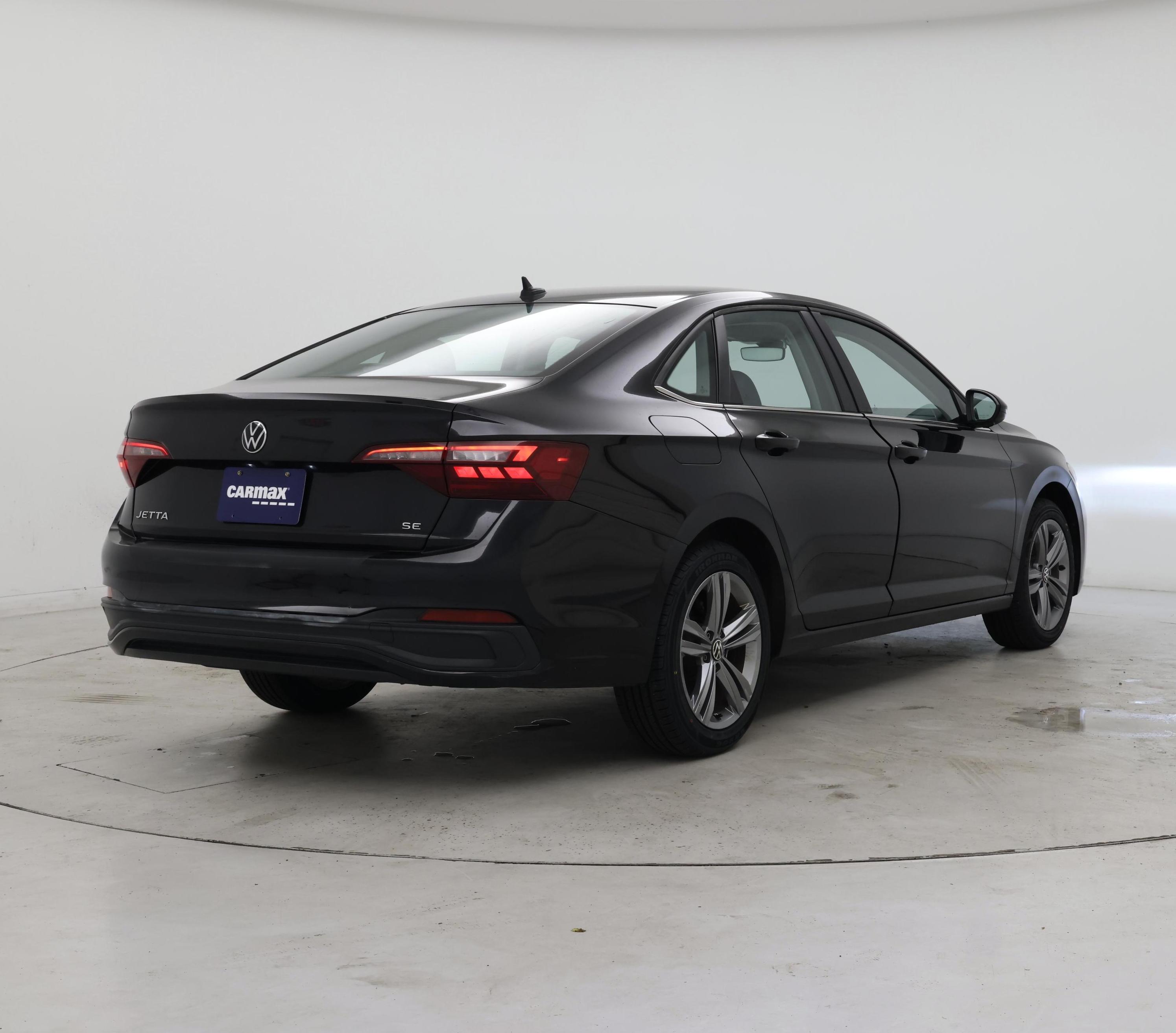 Thumbnail: 2024 Volkswagen Jetta - 8