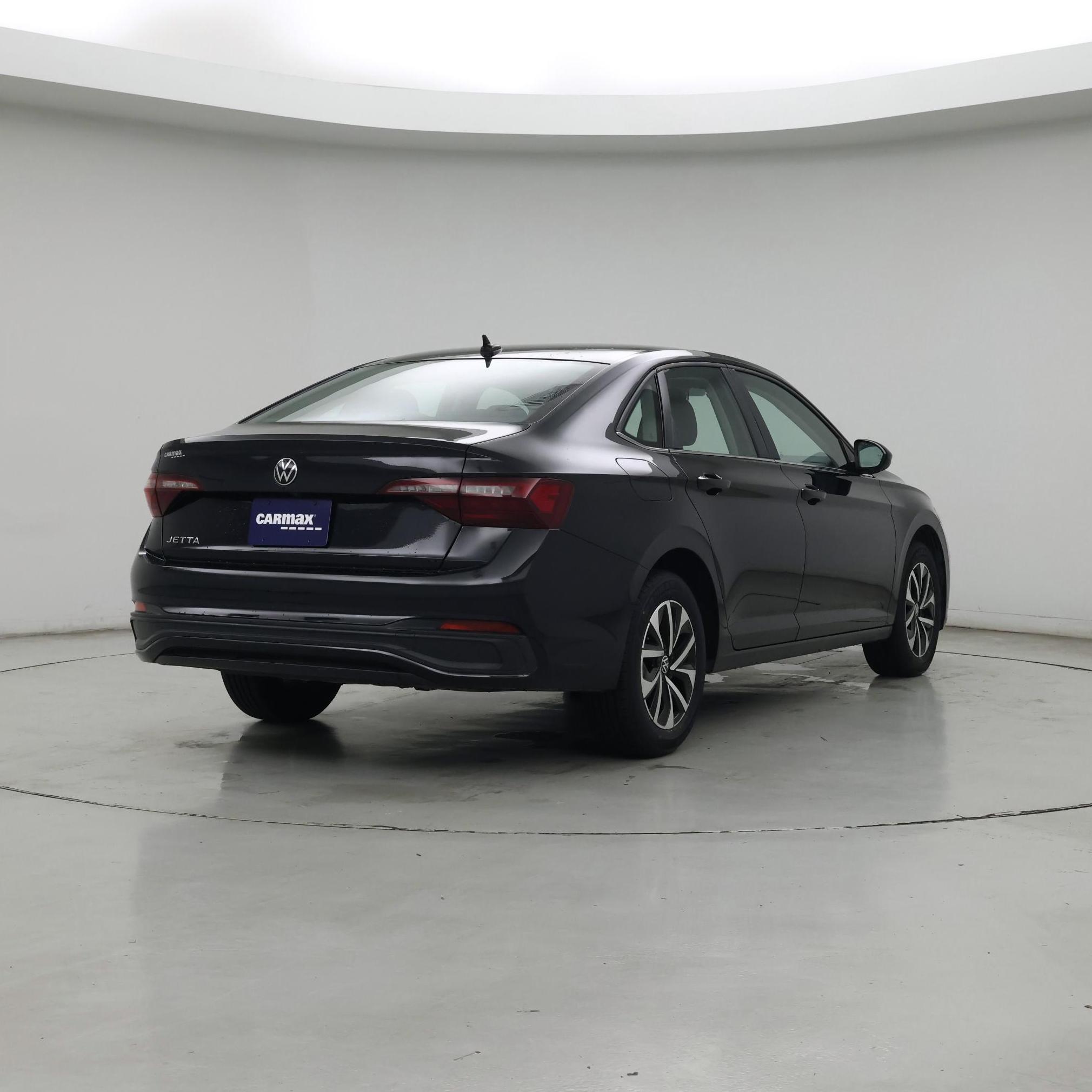 Thumbnail: 2024 Volkswagen Jetta - 8