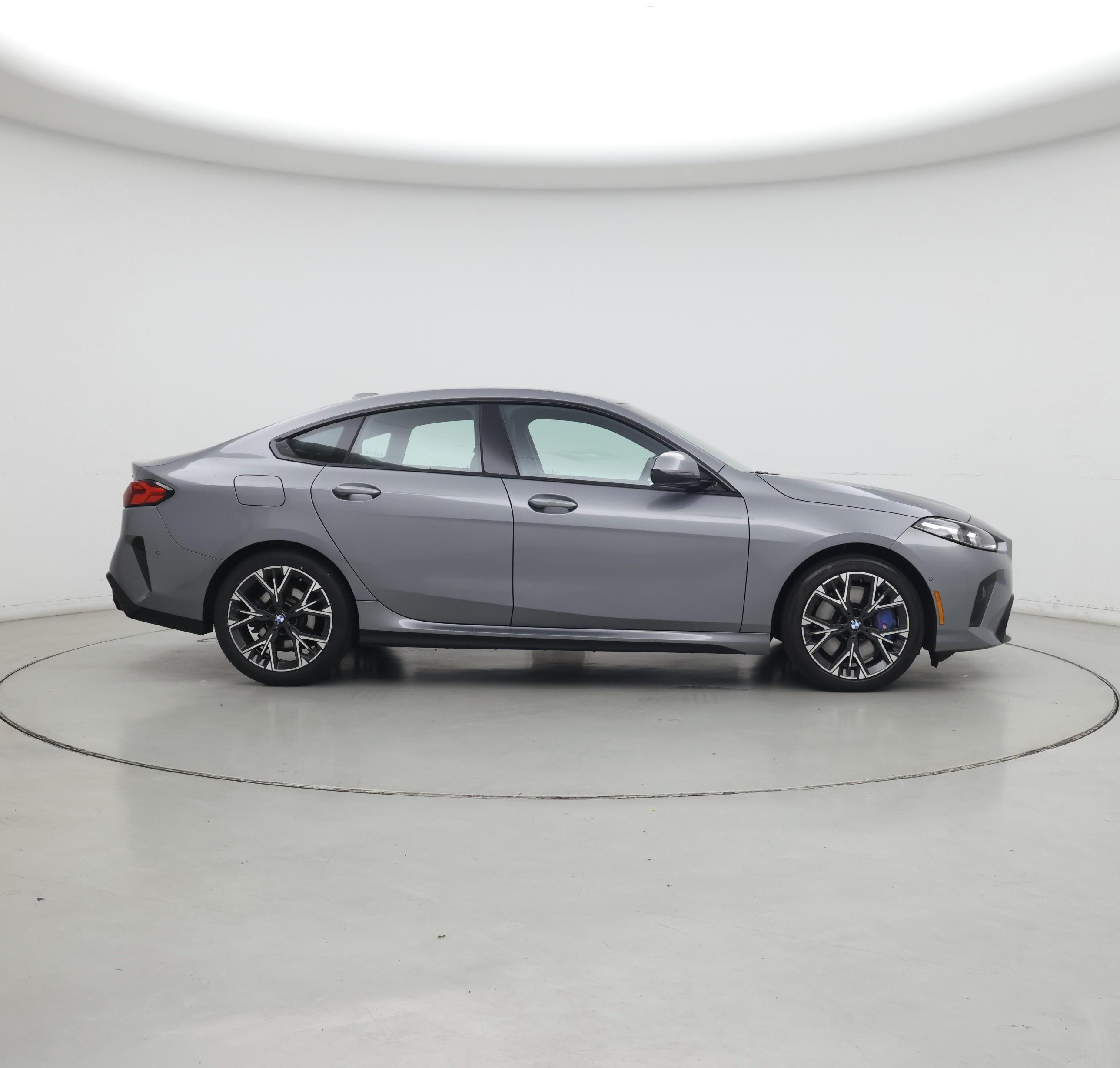 Thumbnail: 2025 BMW 2 Series - 7