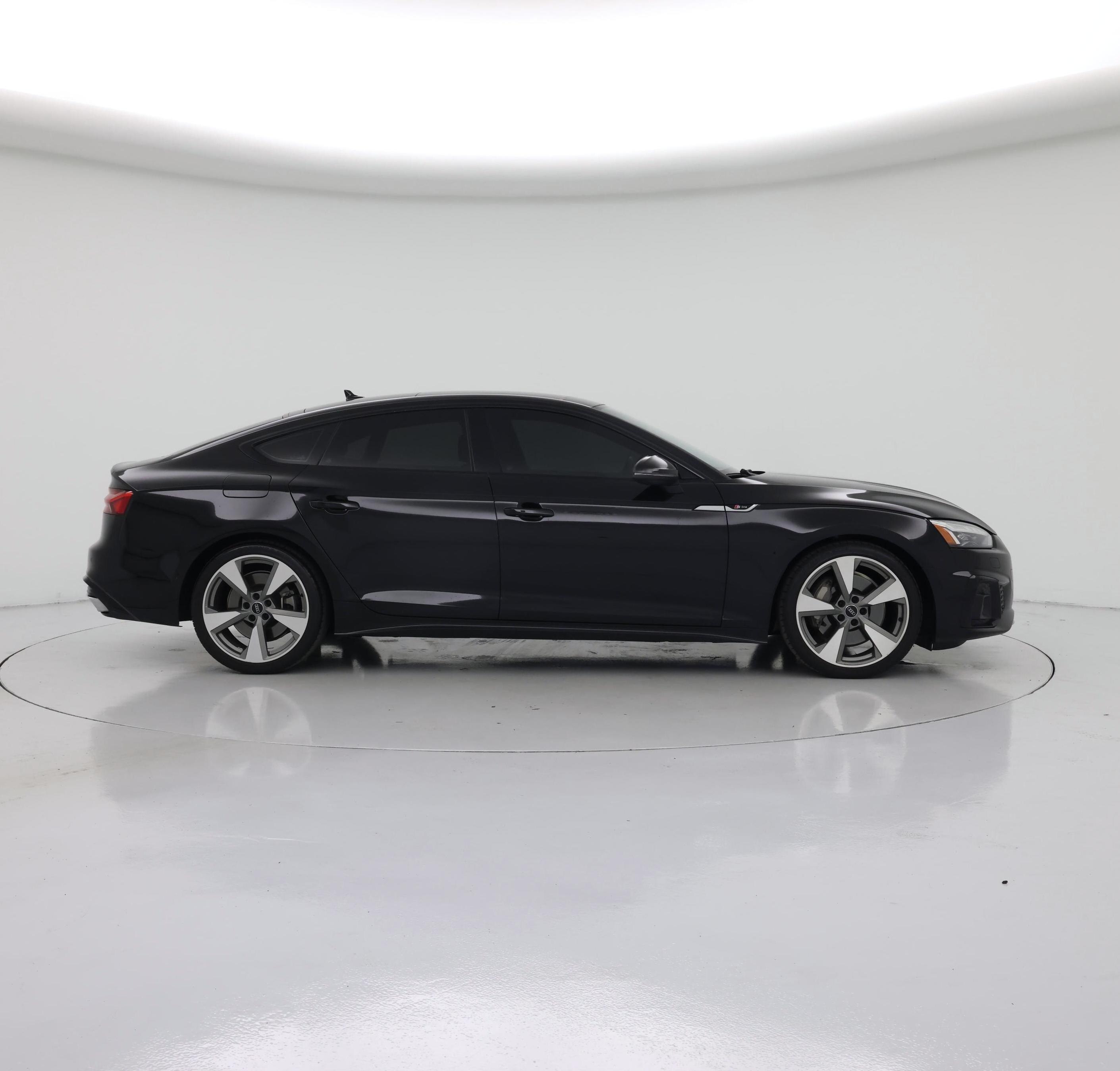 Thumbnail: 2021 Audi A5 - 7