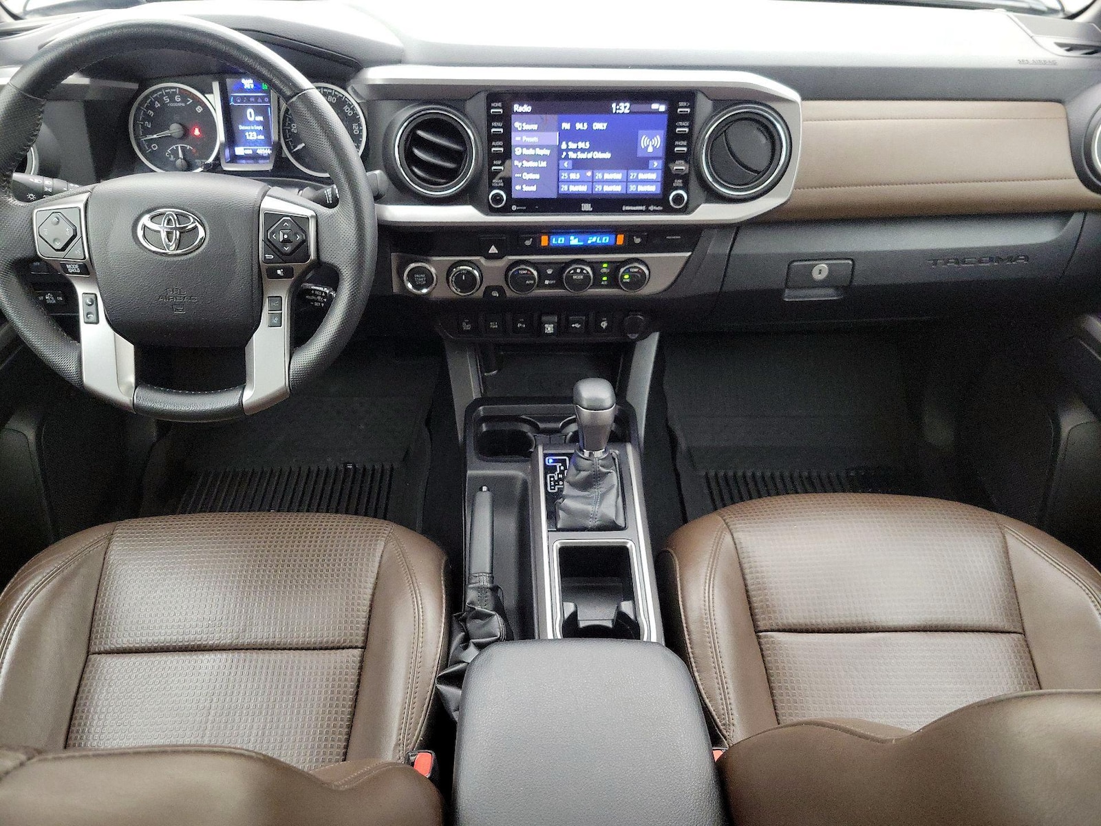 2021 Toyota Tacoma Limited - Photo 10