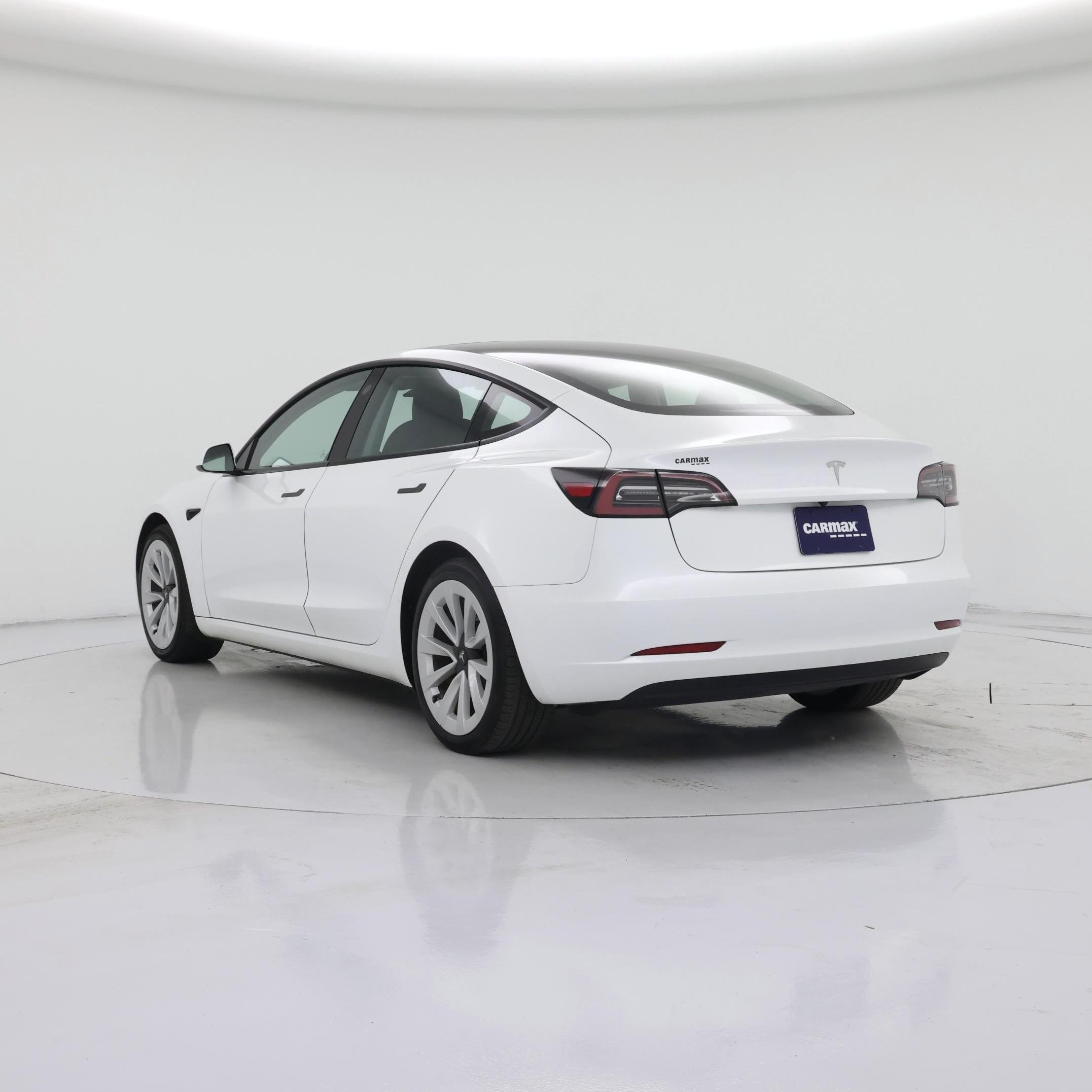 Thumbnail: 2023 Tesla Model 3 - 2