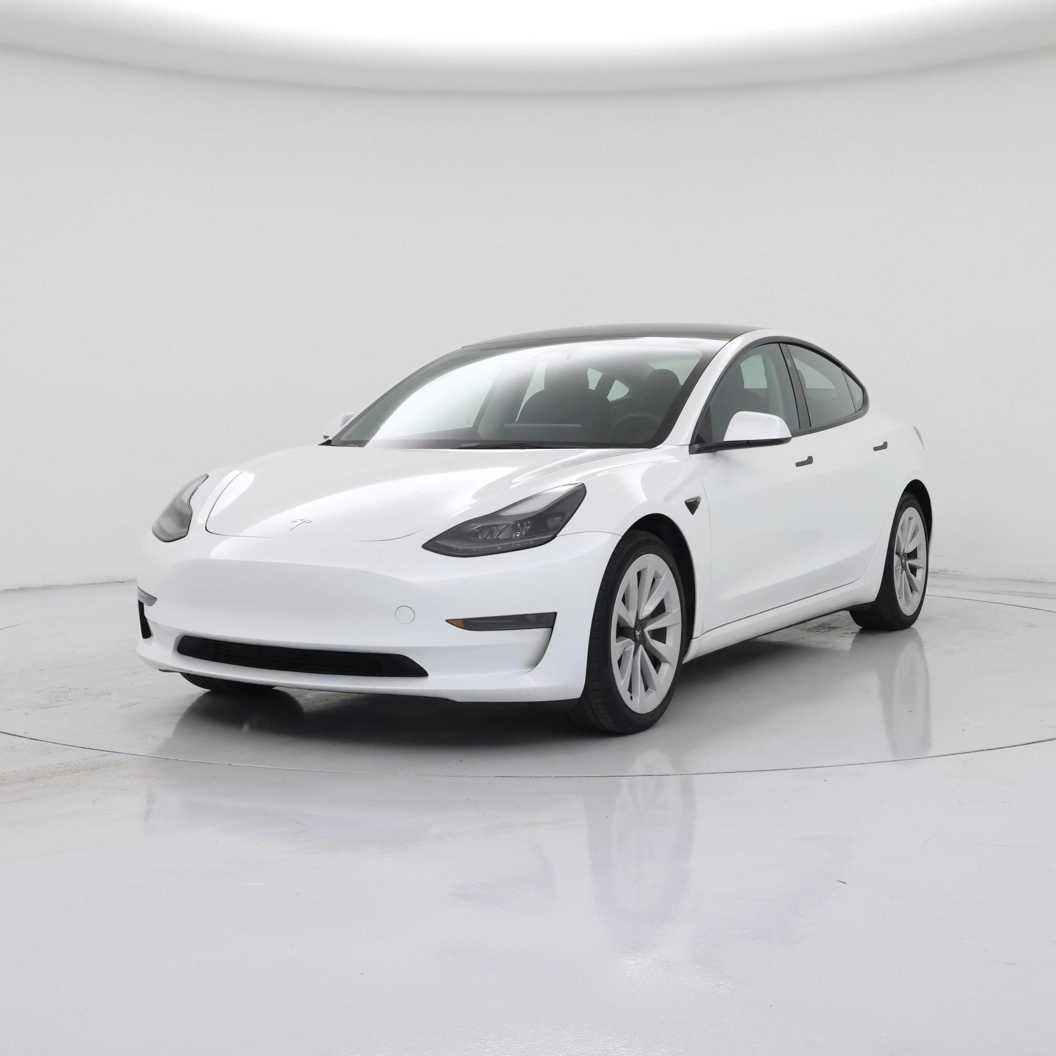 Thumbnail: 2023 Tesla Model 3 - 4