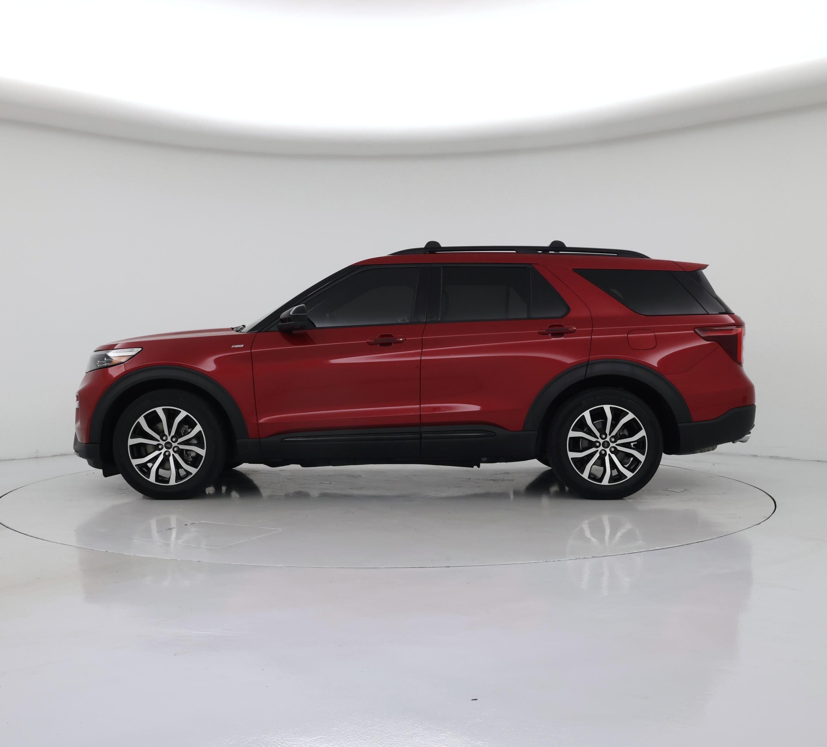 Thumbnail: 2022 Ford Explorer - 3