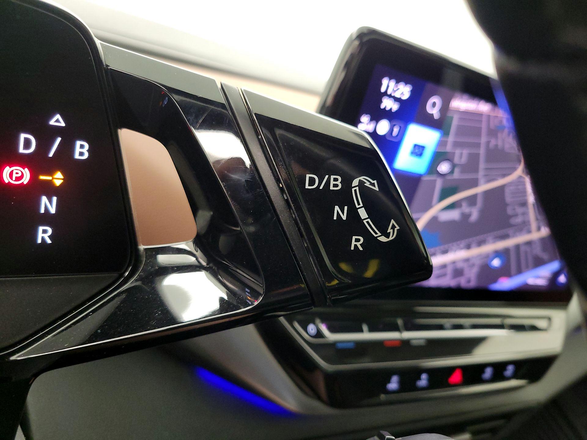 Thumbnail: 2021 Volkswagen ID.4 - 18
