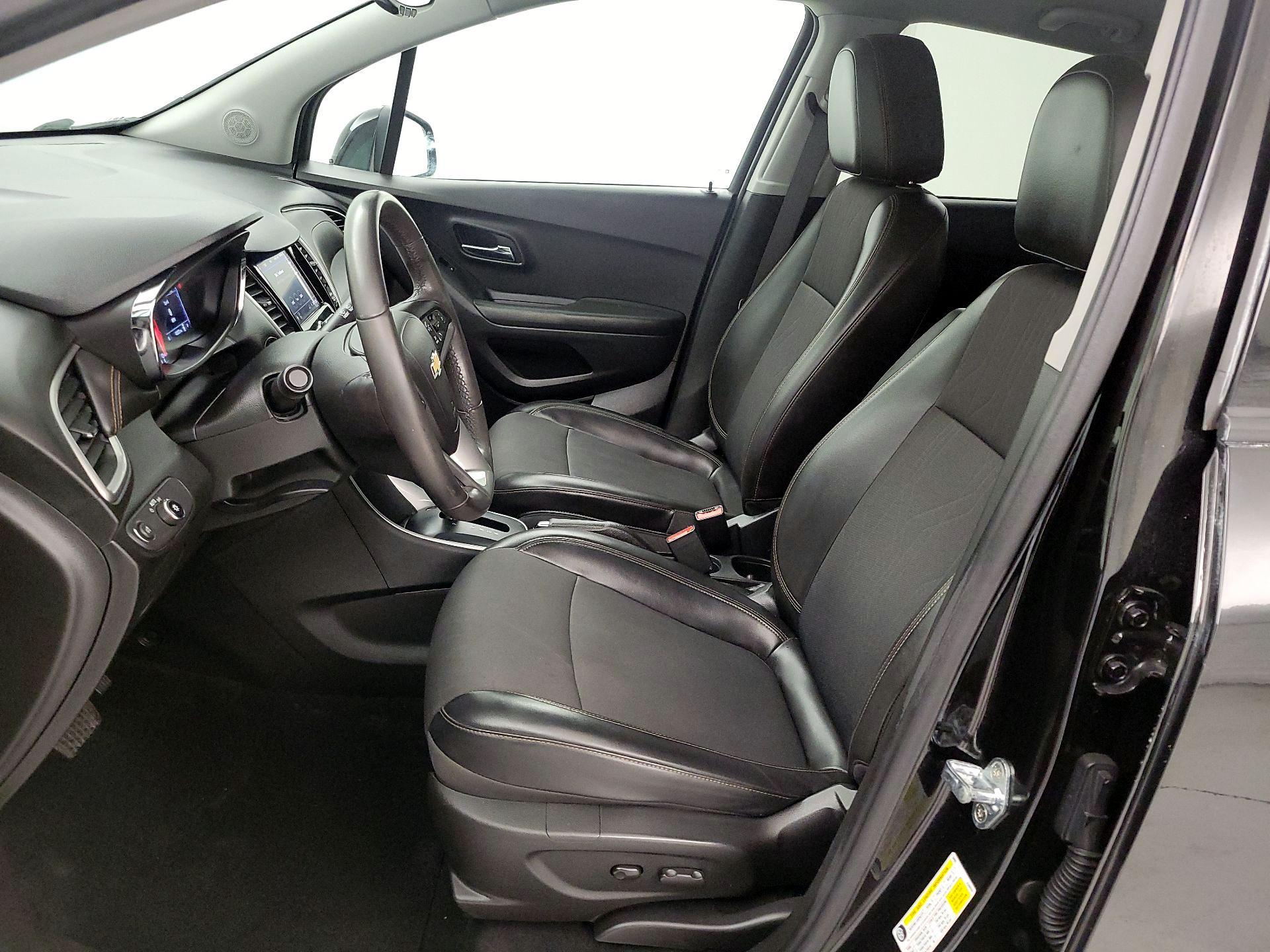 Thumbnail: 2022 Chevrolet Trax - 11