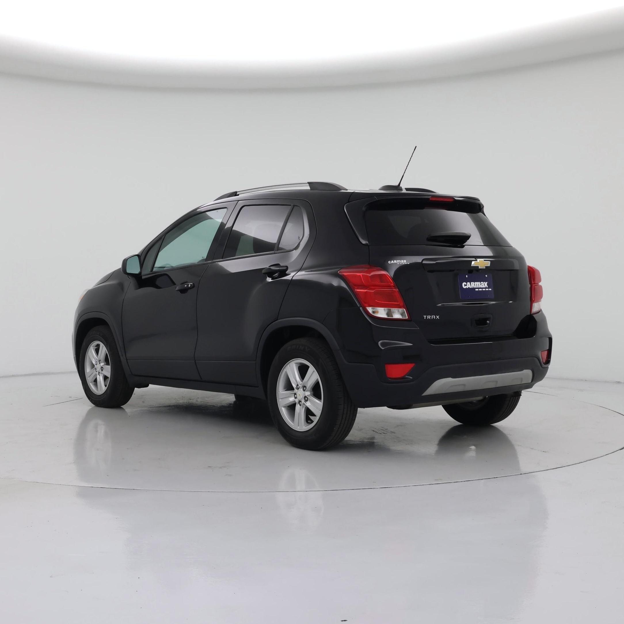 Thumbnail: 2022 Chevrolet Trax - 2