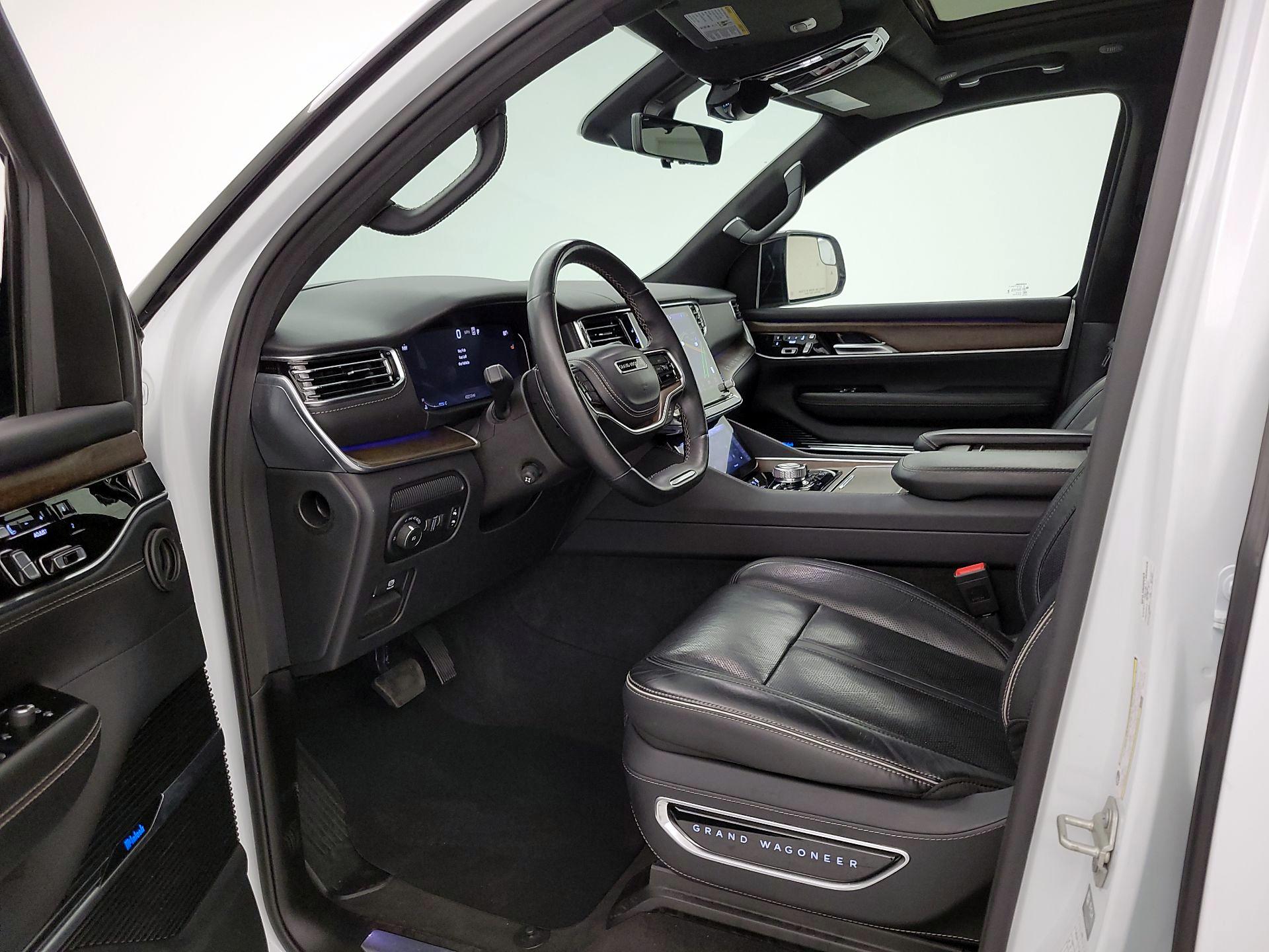 Thumbnail: 2023 Jeep Grand Wagoneer - 11