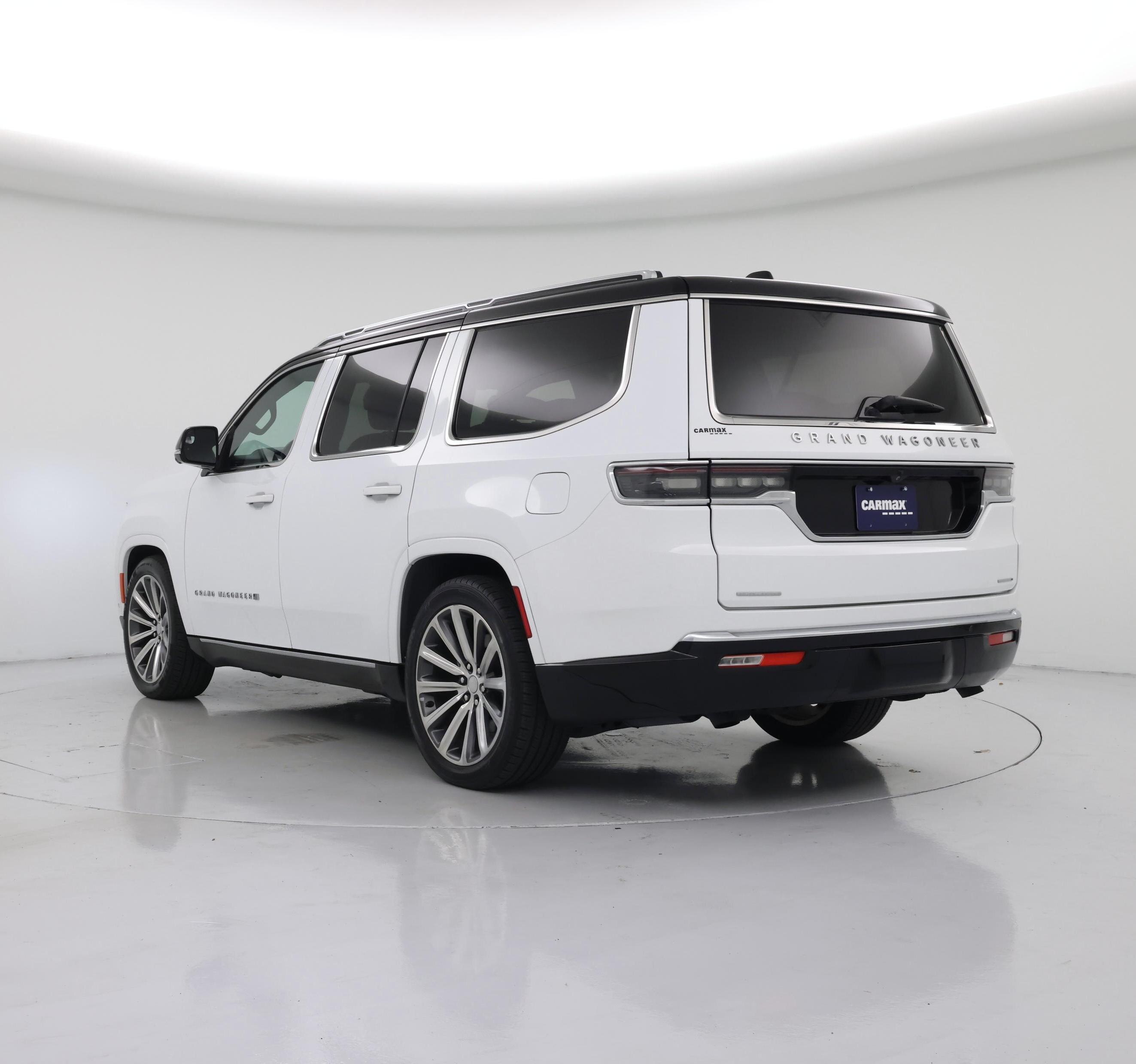 Thumbnail: 2023 Jeep Grand Wagoneer - 2
