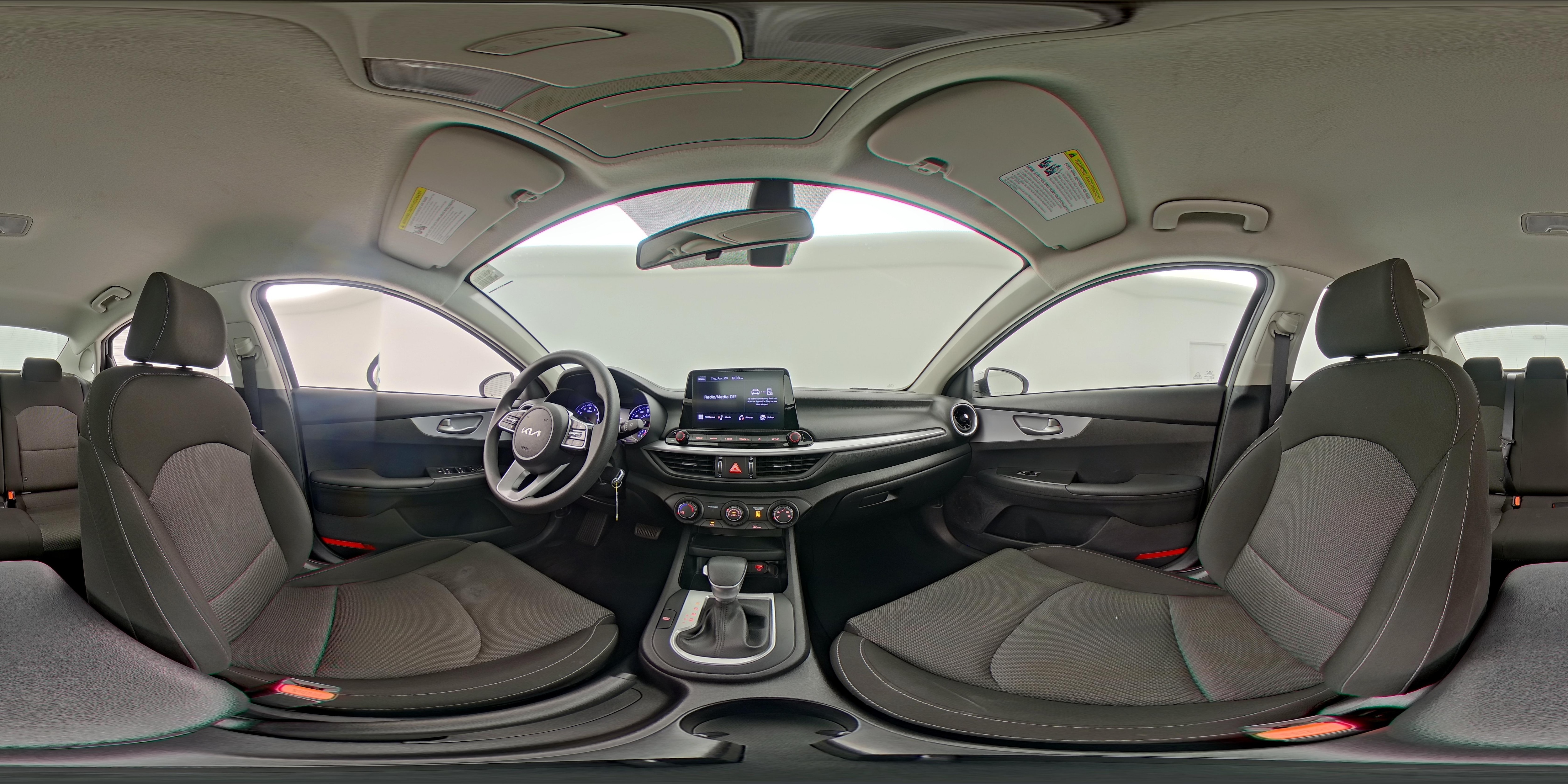 2024 Kia Forte LXS - Photo 24