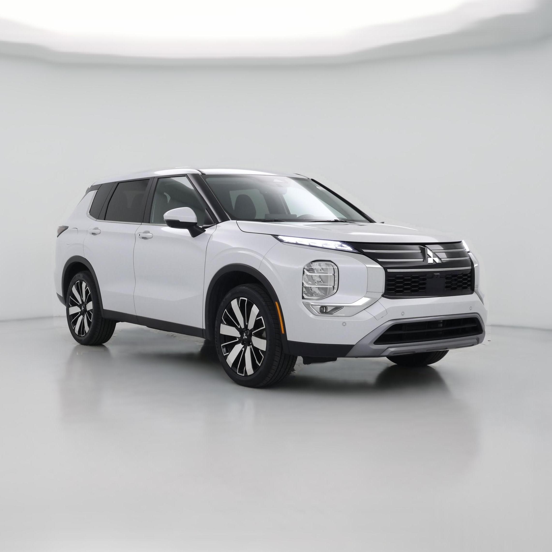 Thumbnail: 2025 Mitsubishi Outlander - 1