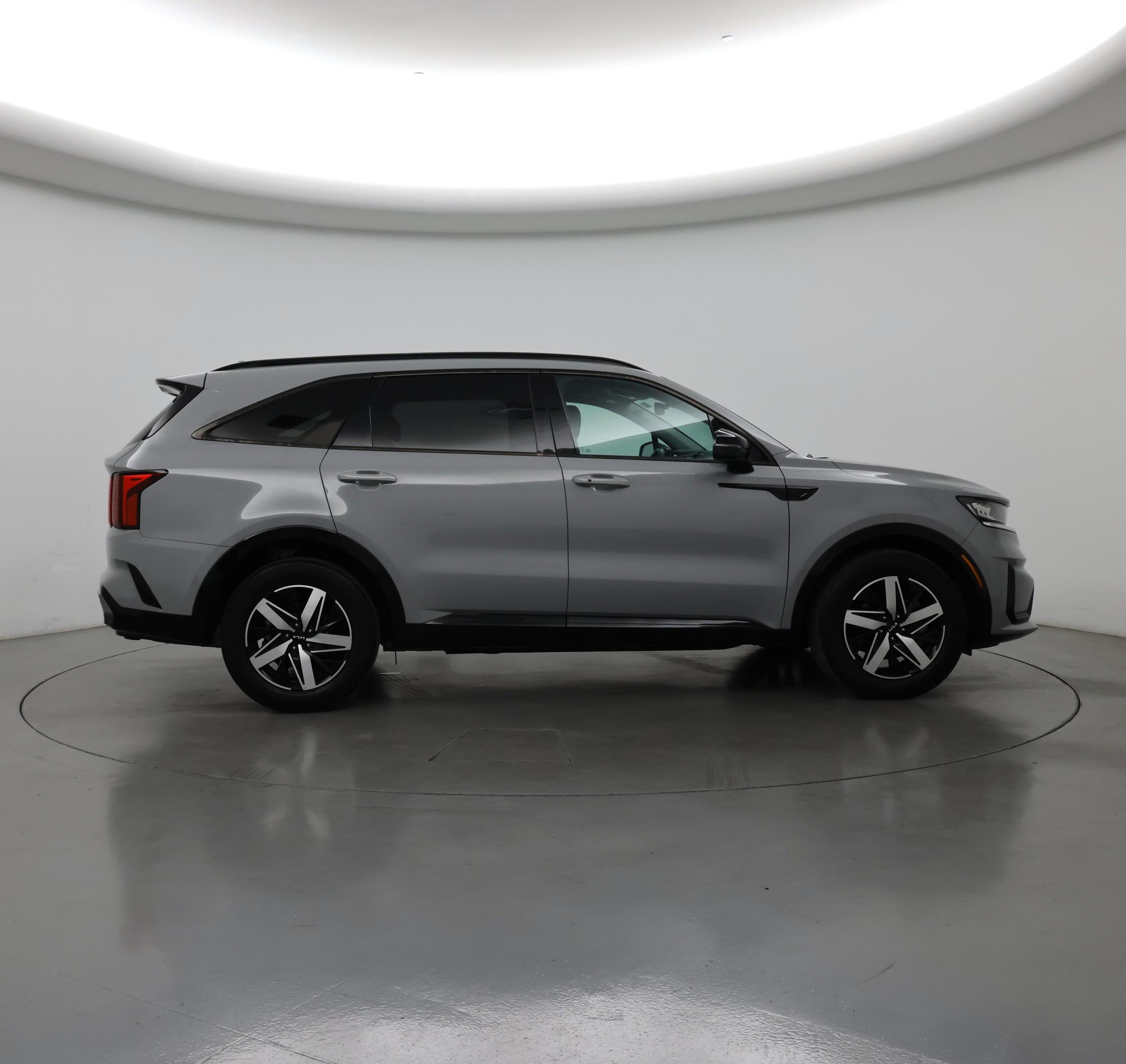 Thumbnail: 2023 Kia Sorento - 7